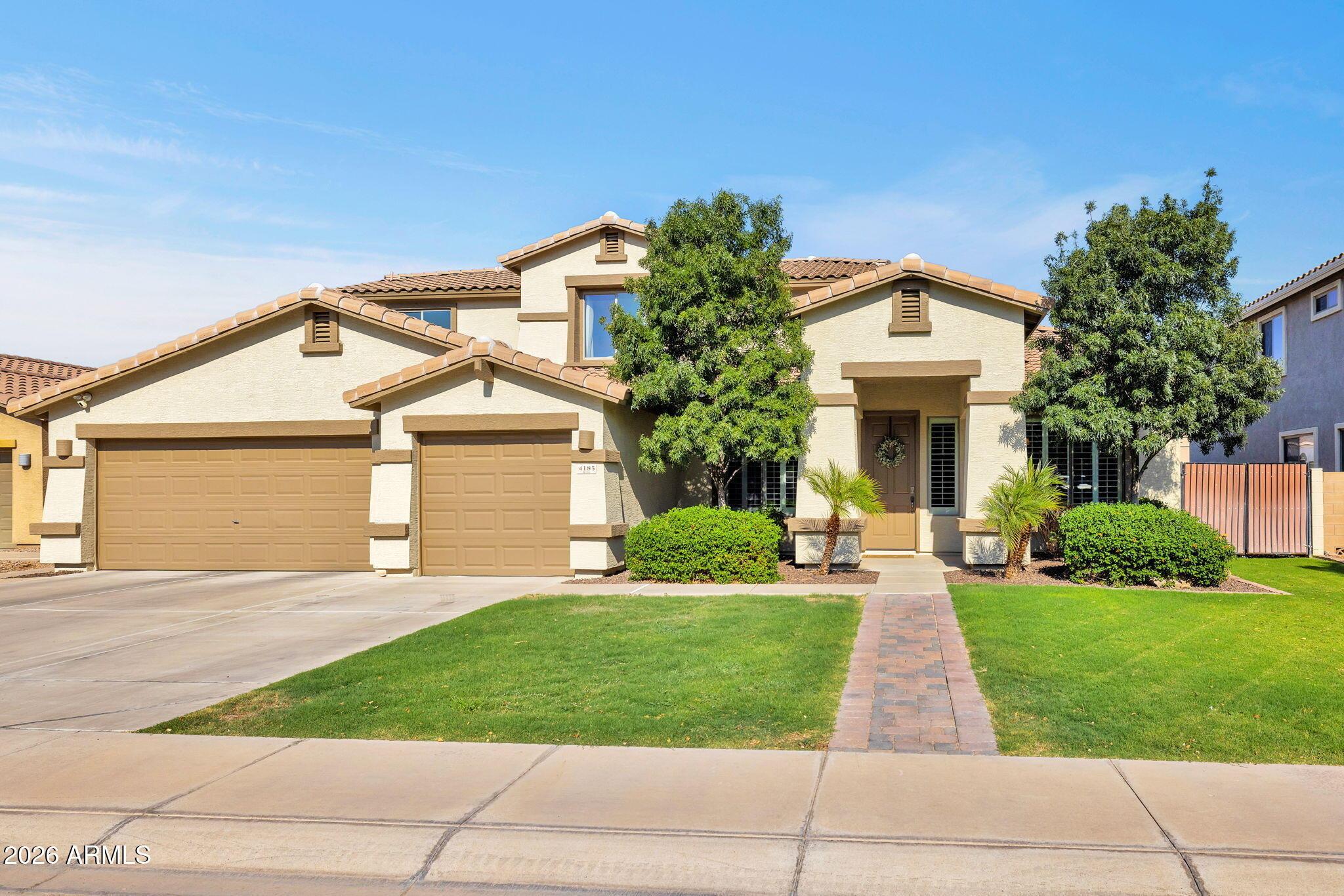 S Roger Way, Chandler, AZ 85249