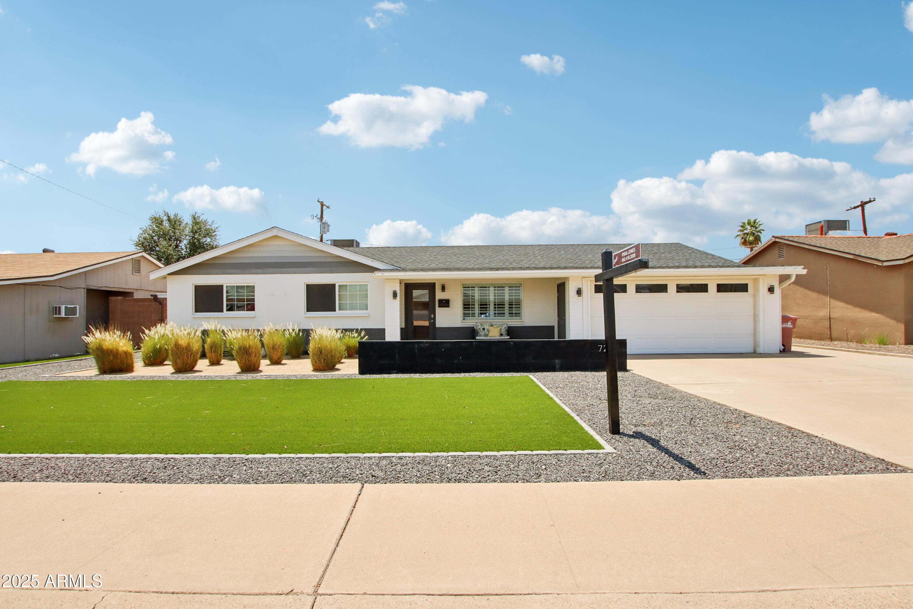 E Latham St, Scottsdale, AZ 85257
