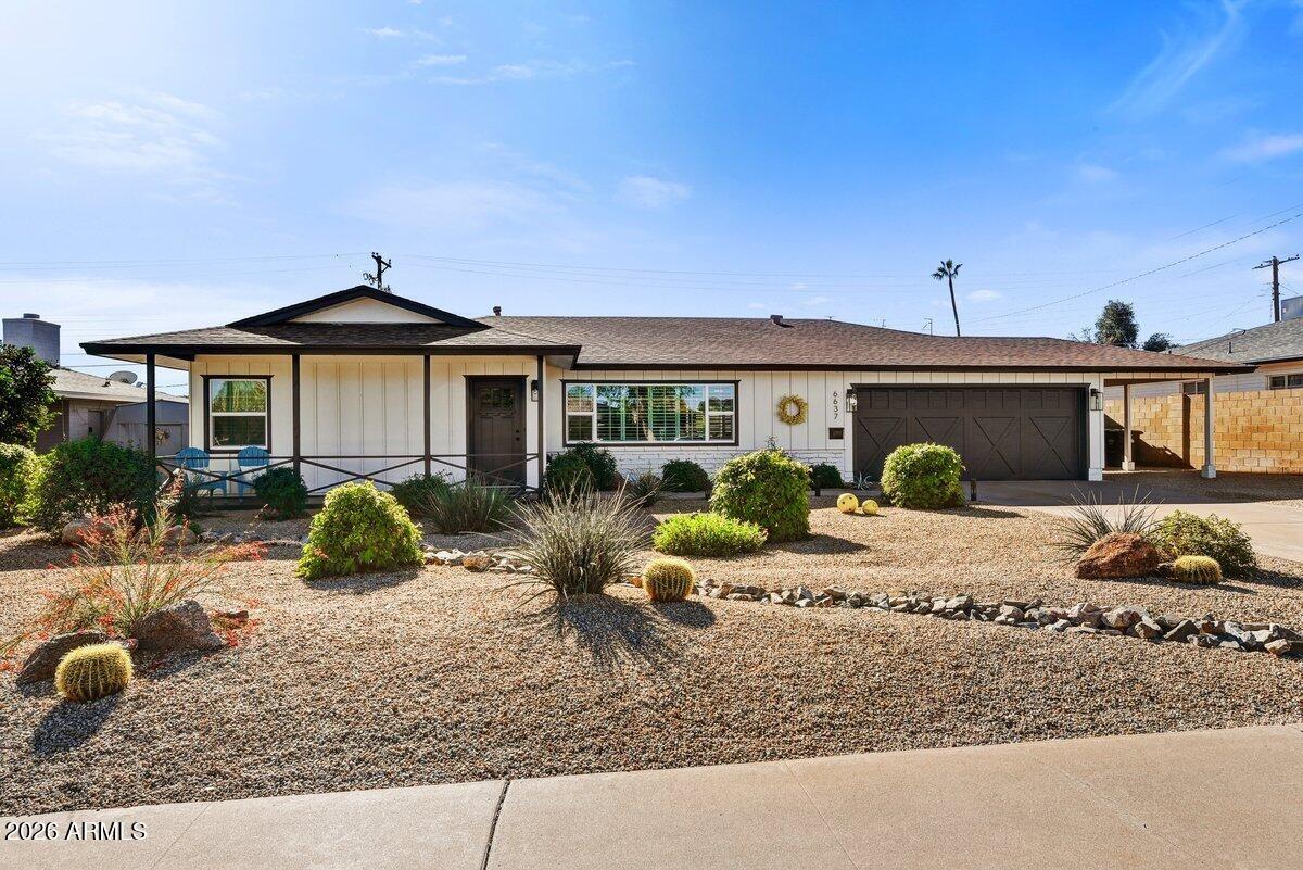 E Oak St, Scottsdale, AZ 85257