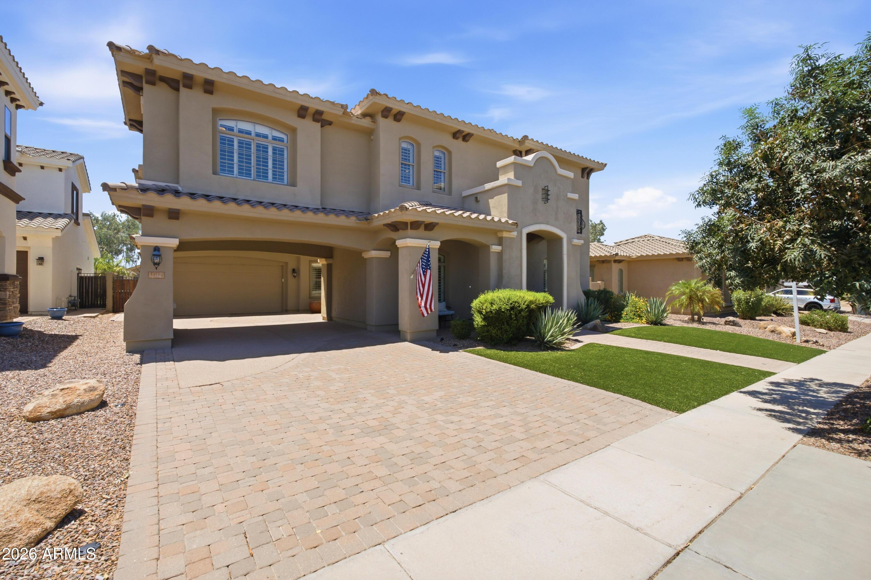 E Santa Fe Ct, Gilbert, AZ 85297