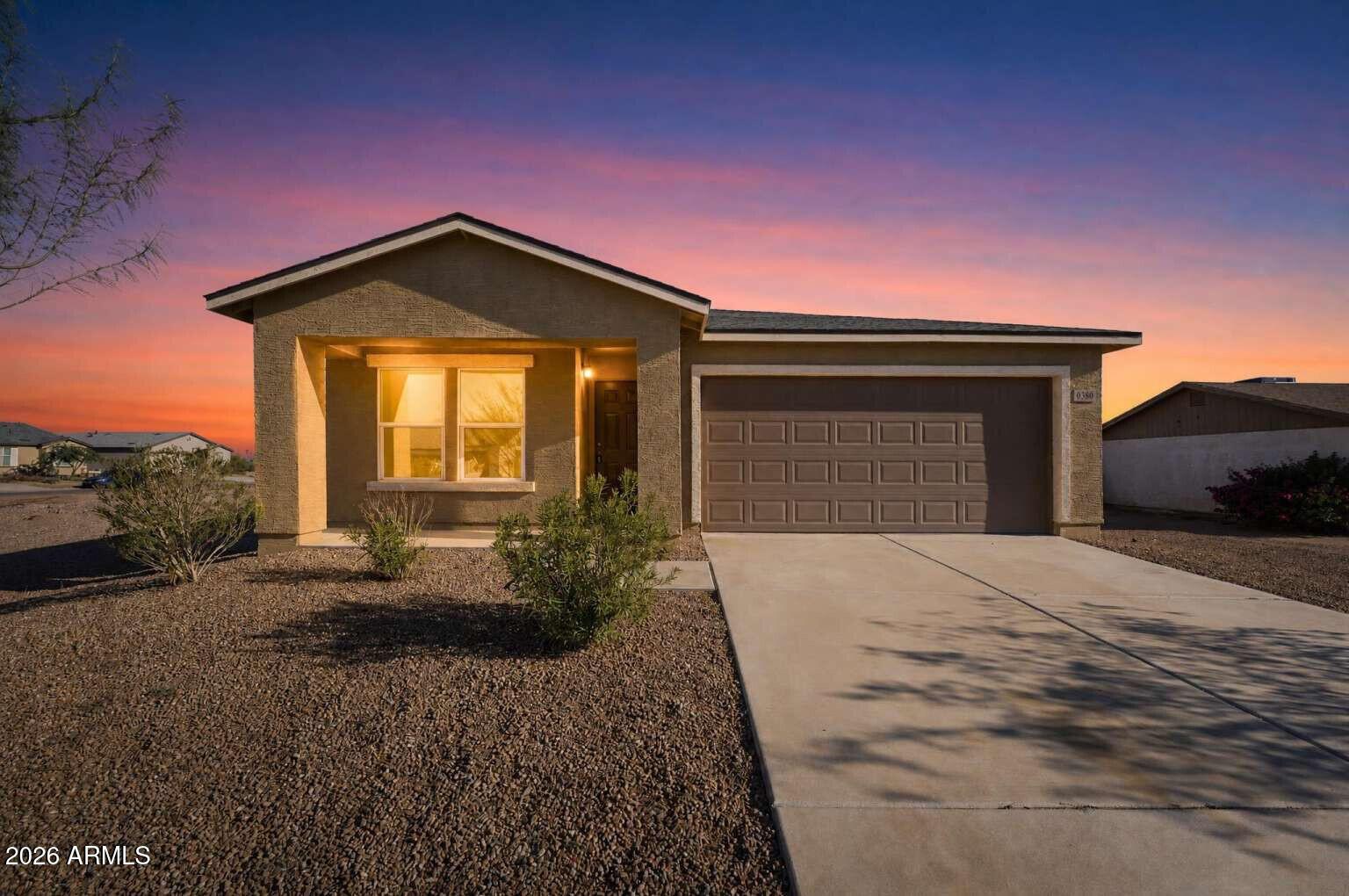 W Collis Pl, Arizona City, AZ 85123