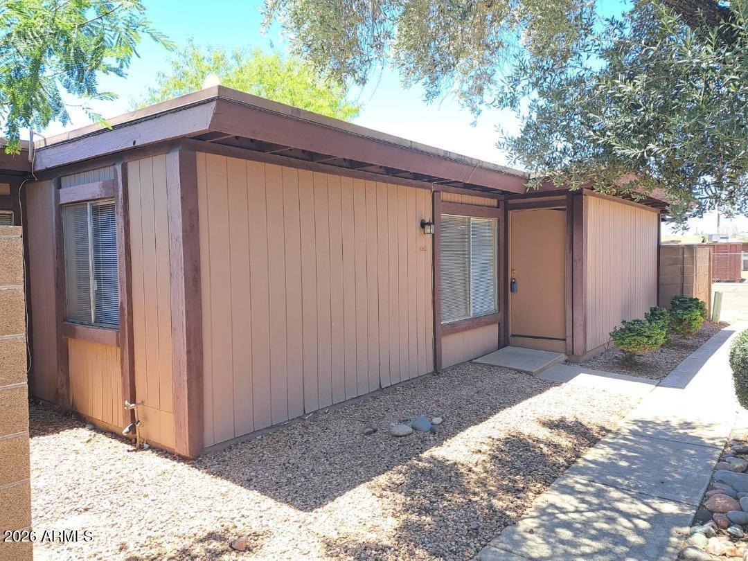 S Casitas Dr, Tempe, AZ 85281