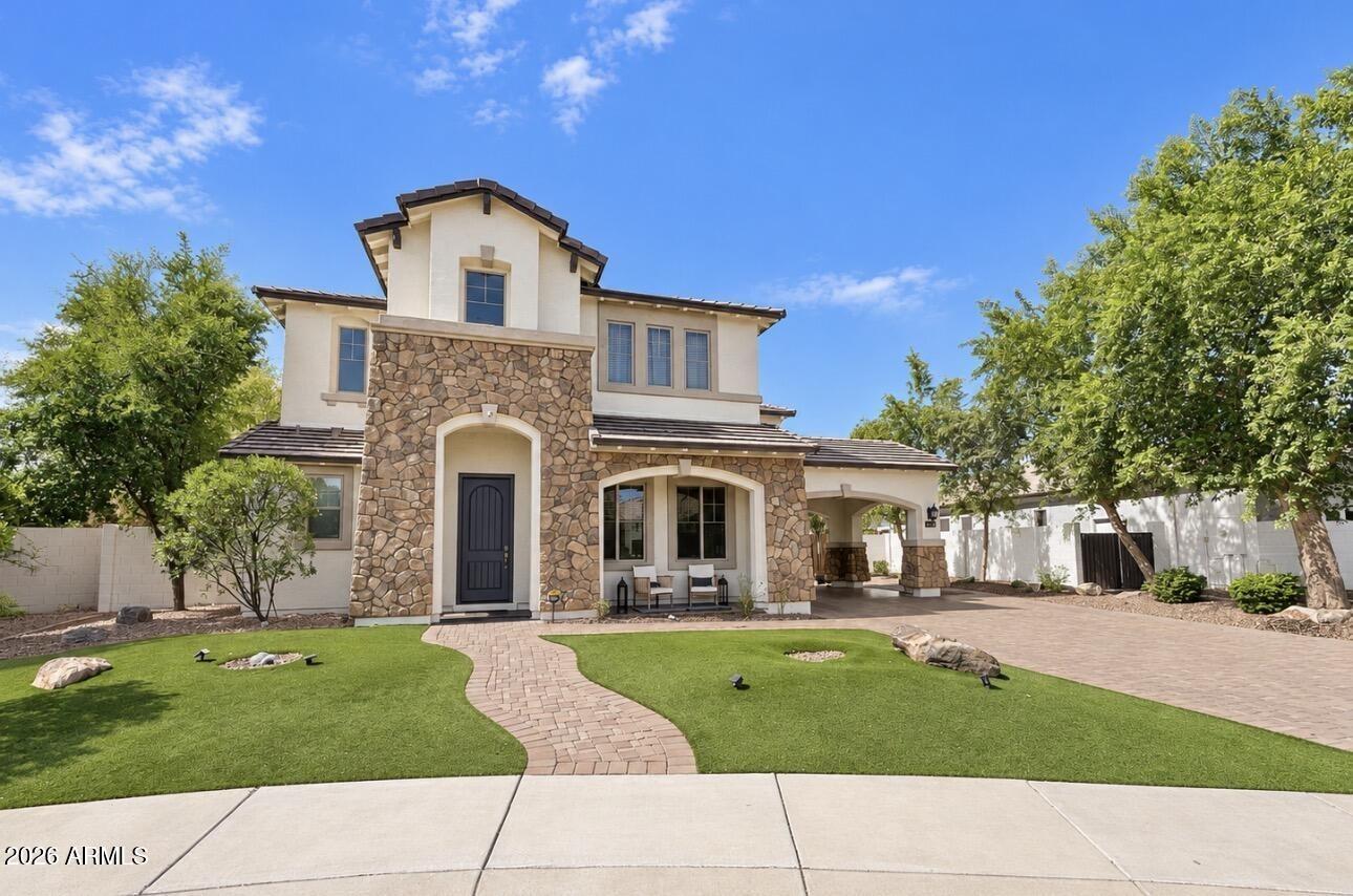 S Quinn Ave, Gilbert, AZ 85295