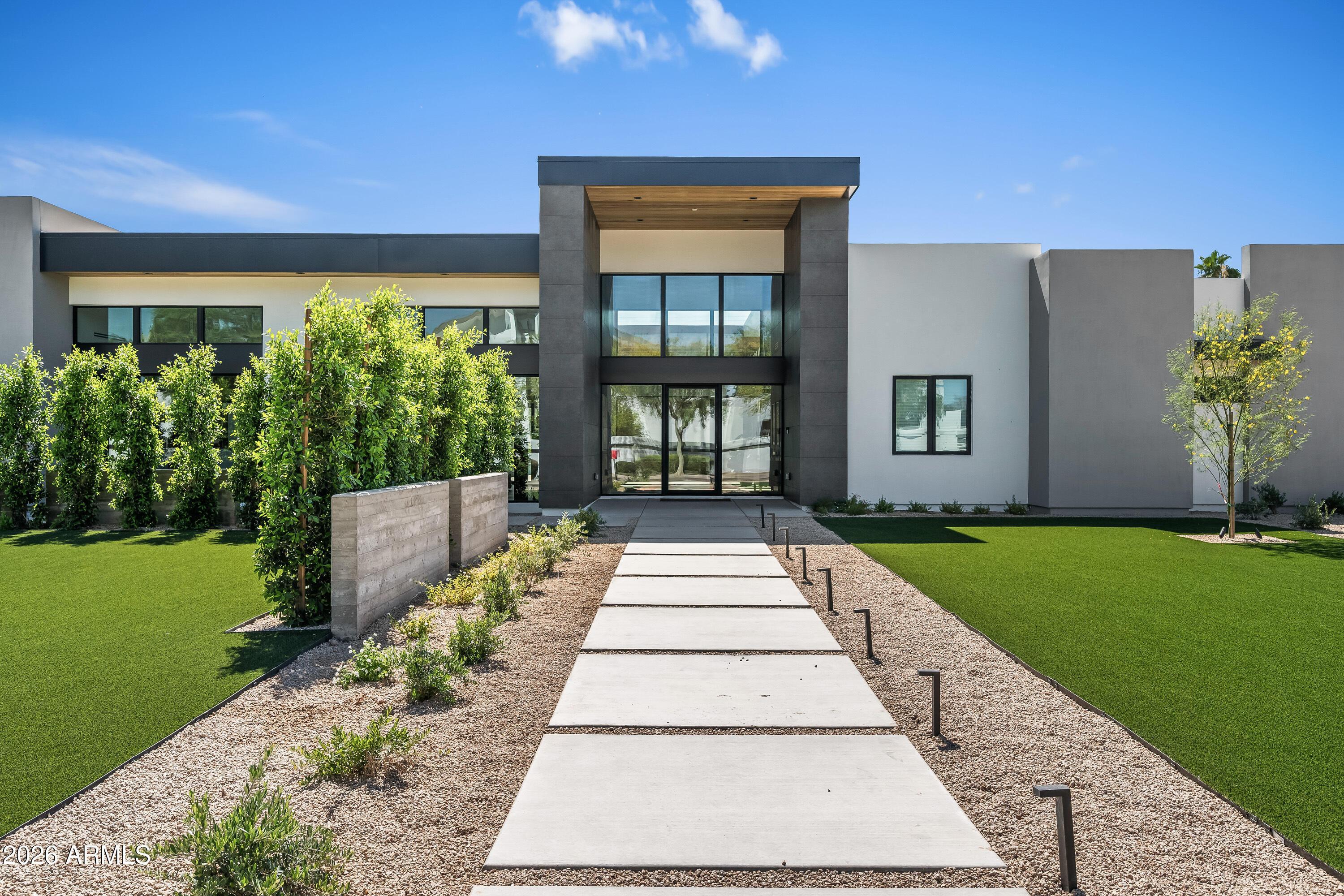 N 64th Pl, Paradise Valley, AZ 85253