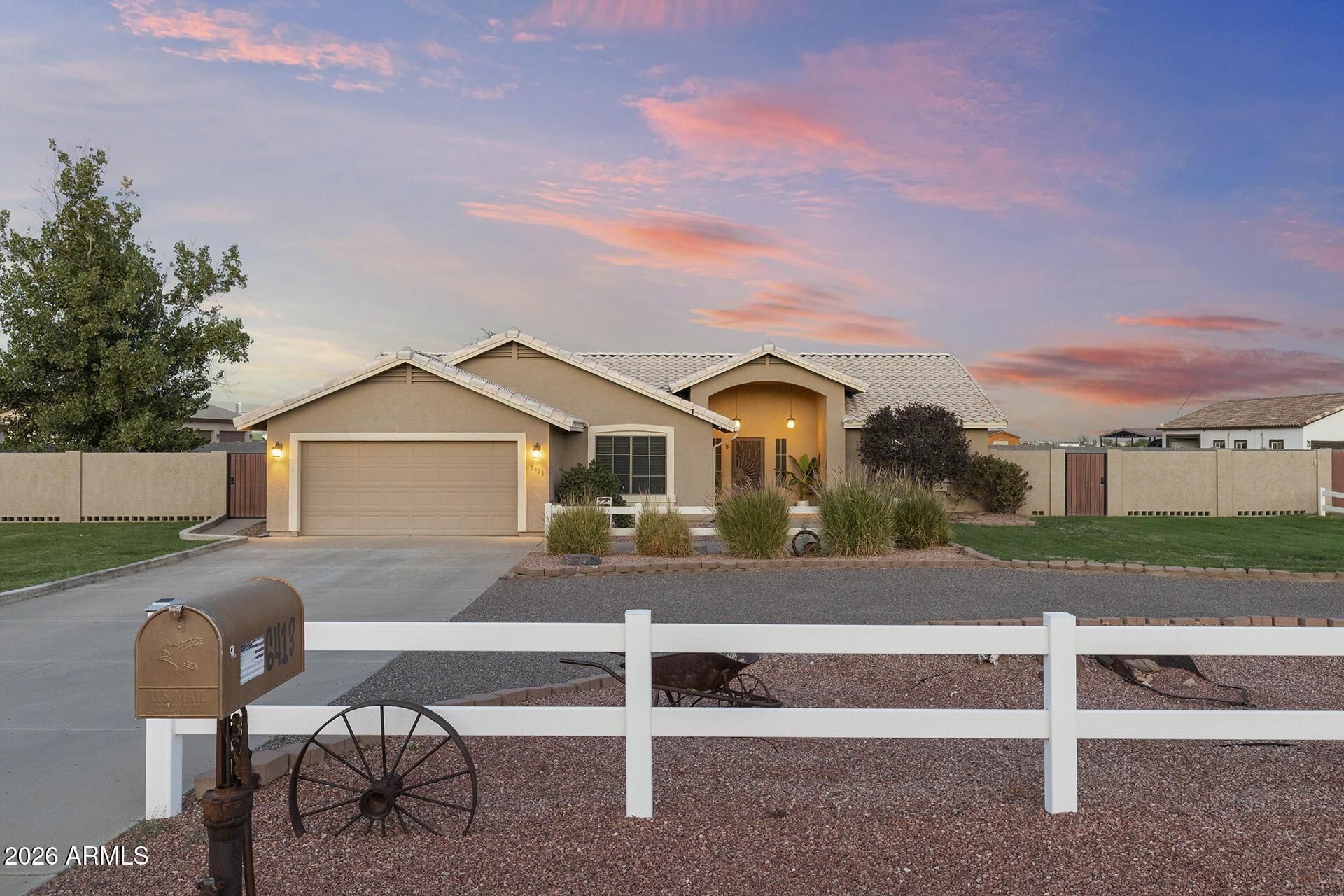 N 171st Ln, Waddell, AZ 85355