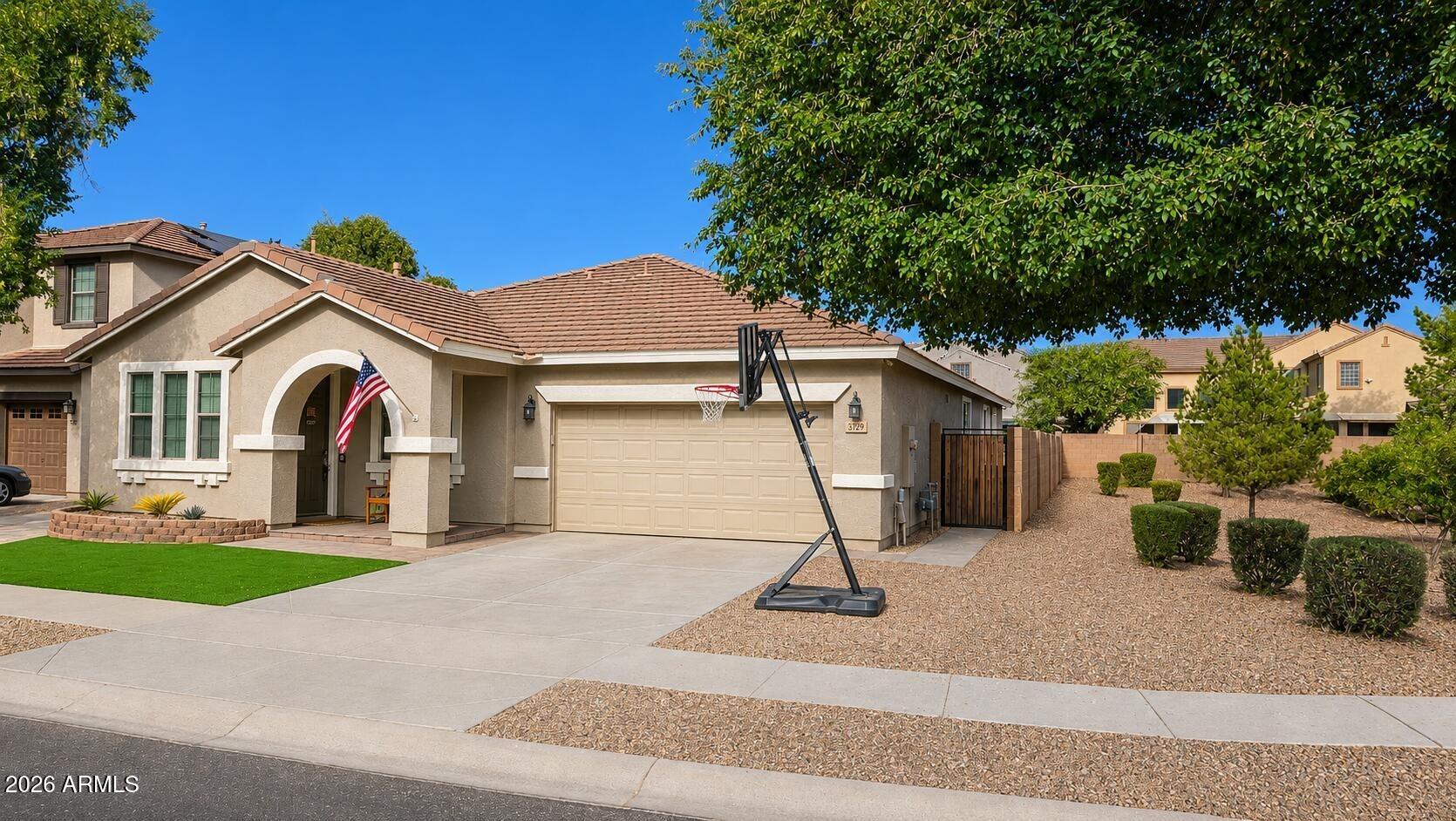 S Hansen Dr, Gilbert, AZ 85295