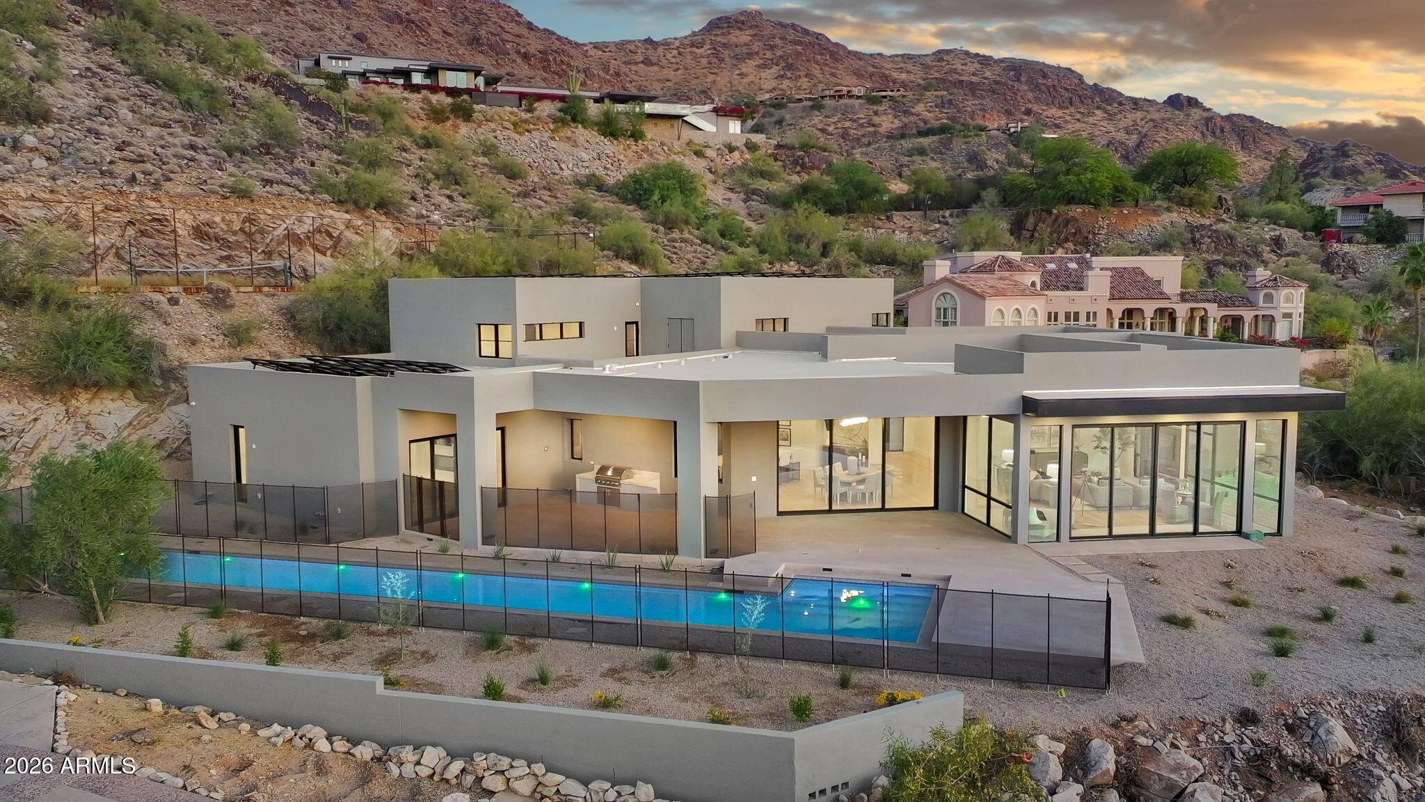 N 54th Pl, Paradise Valley, AZ 85253