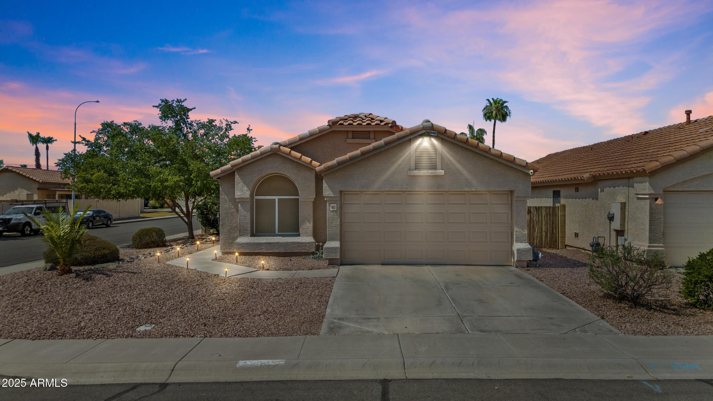 W Bluebird Dr, Chandler, AZ 85286