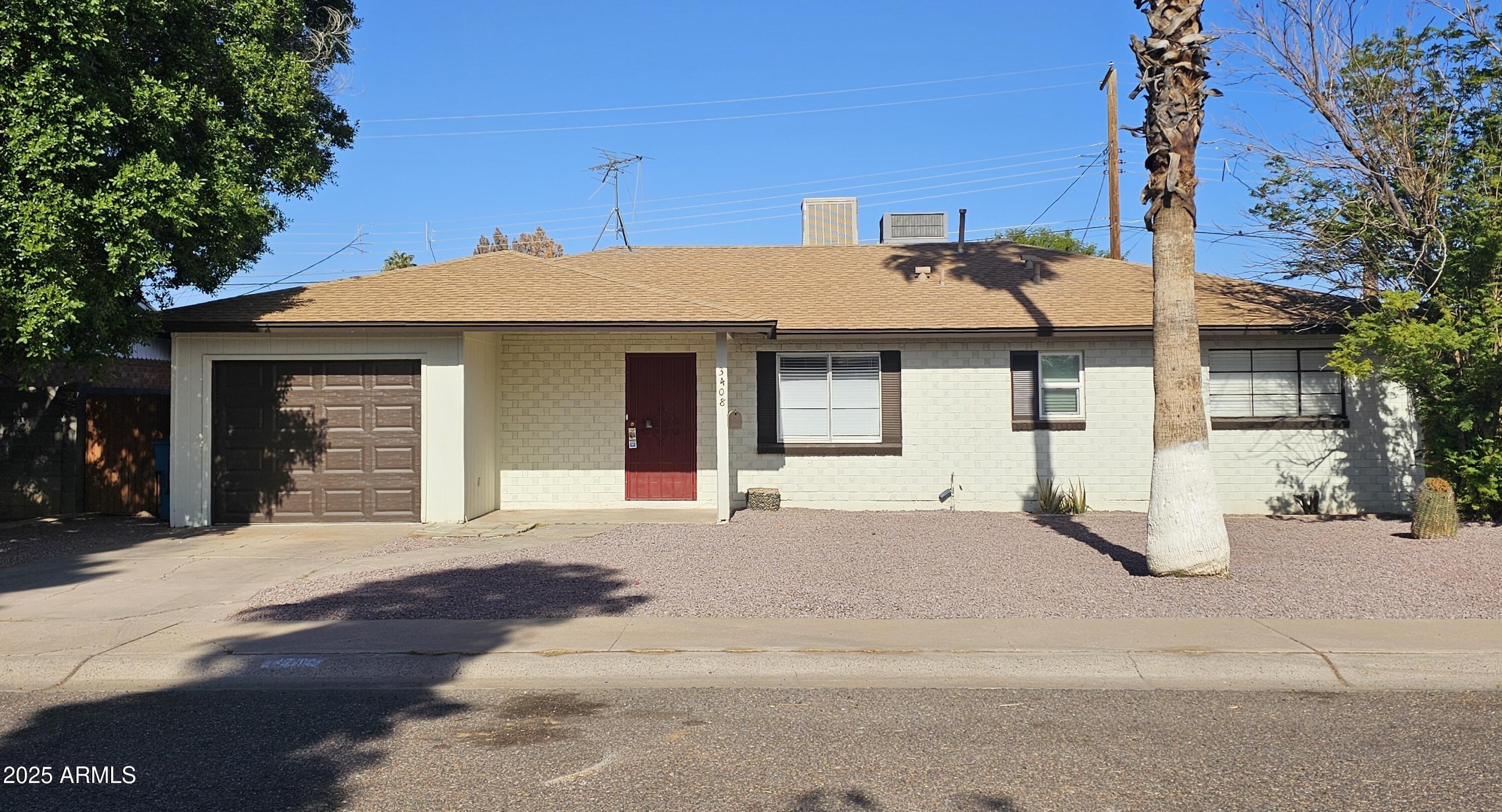 W Mclellan Blvd, Phoenix, AZ 85017
