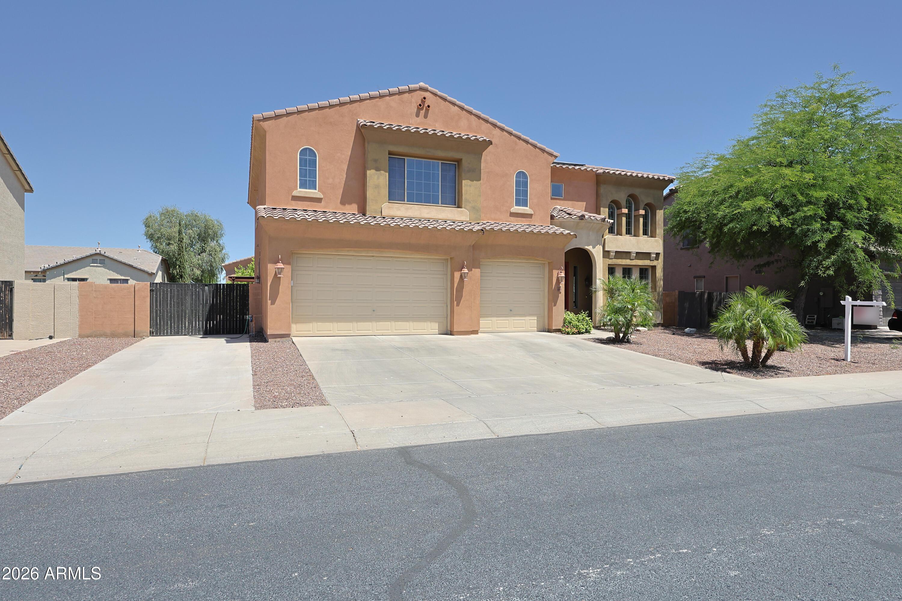W Tuckey Ln, Glendale, AZ 85307