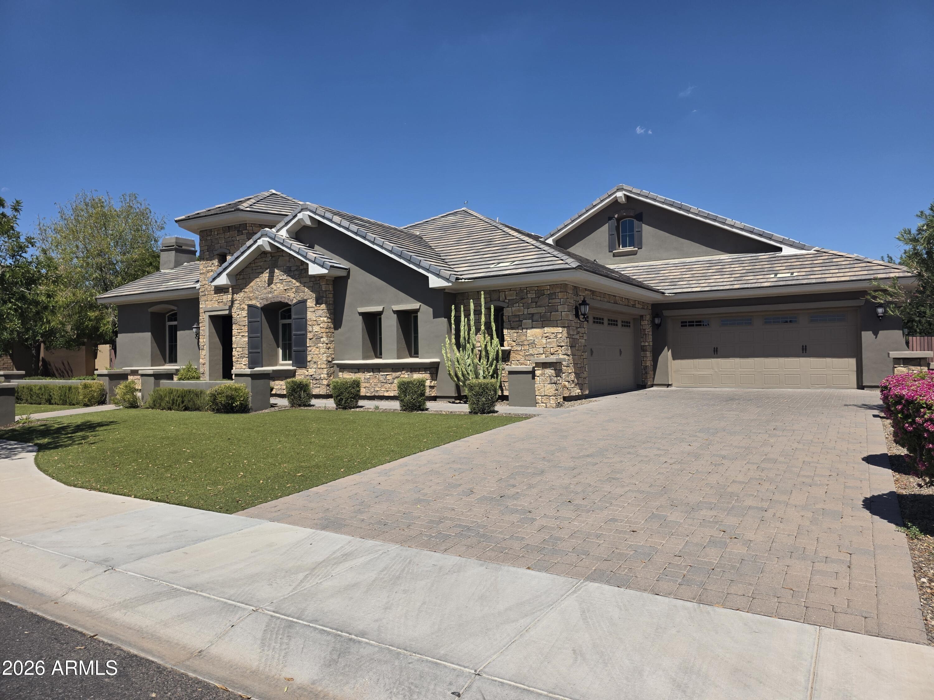 E Mead Dr, Gilbert, AZ 85298
