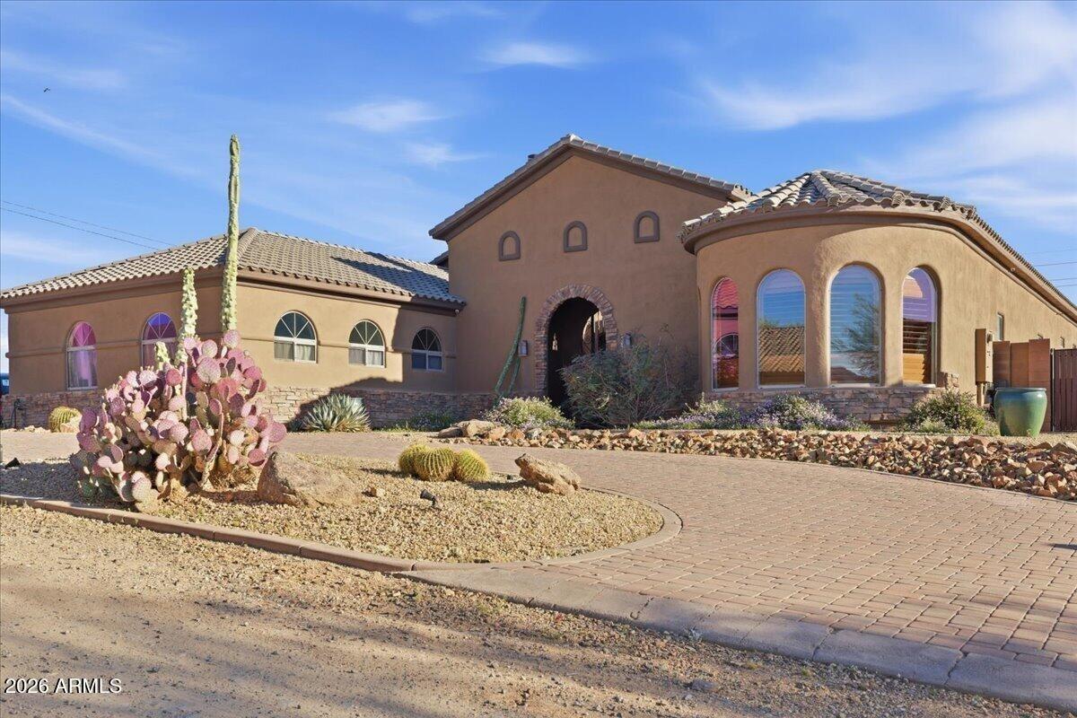 N 7th St, Phoenix, AZ 85086