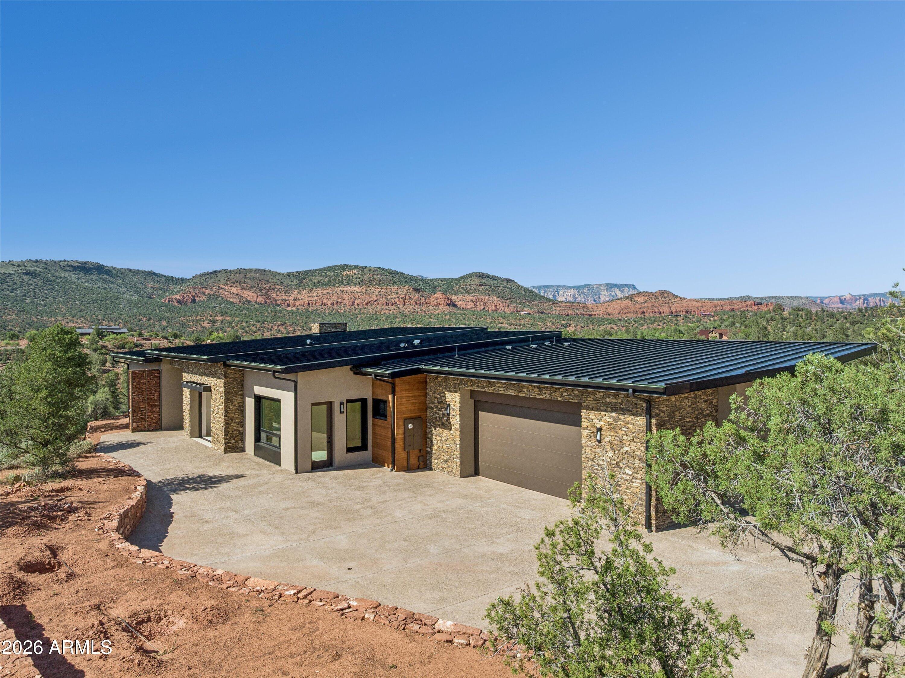 Amber Cliffs Way, Sedona, AZ 86336