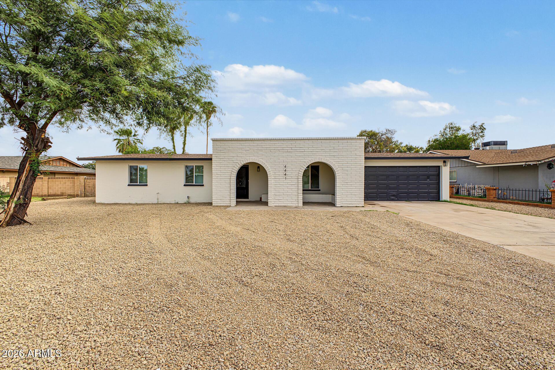 N 63rd Ave, Phoenix, AZ 85033