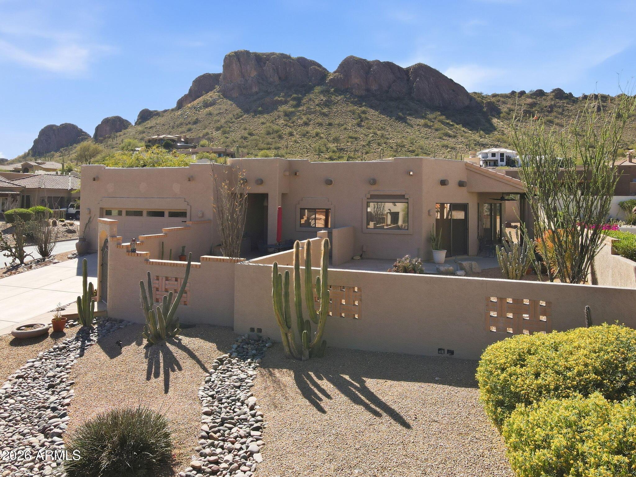 S Strike It Rich Dr, Gold Canyon, AZ 85118