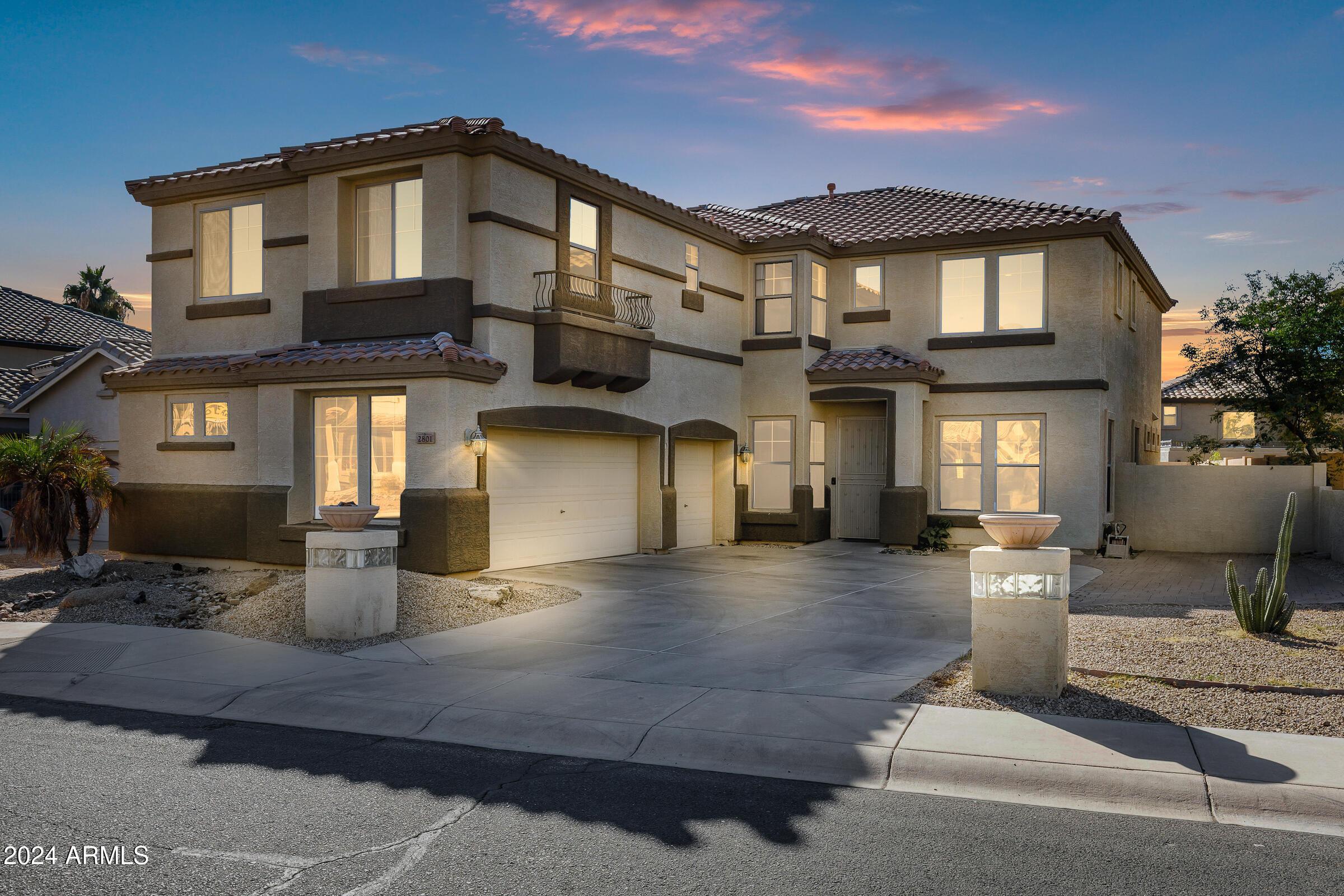 W Silver Fox Way, Phoenix, AZ 85045