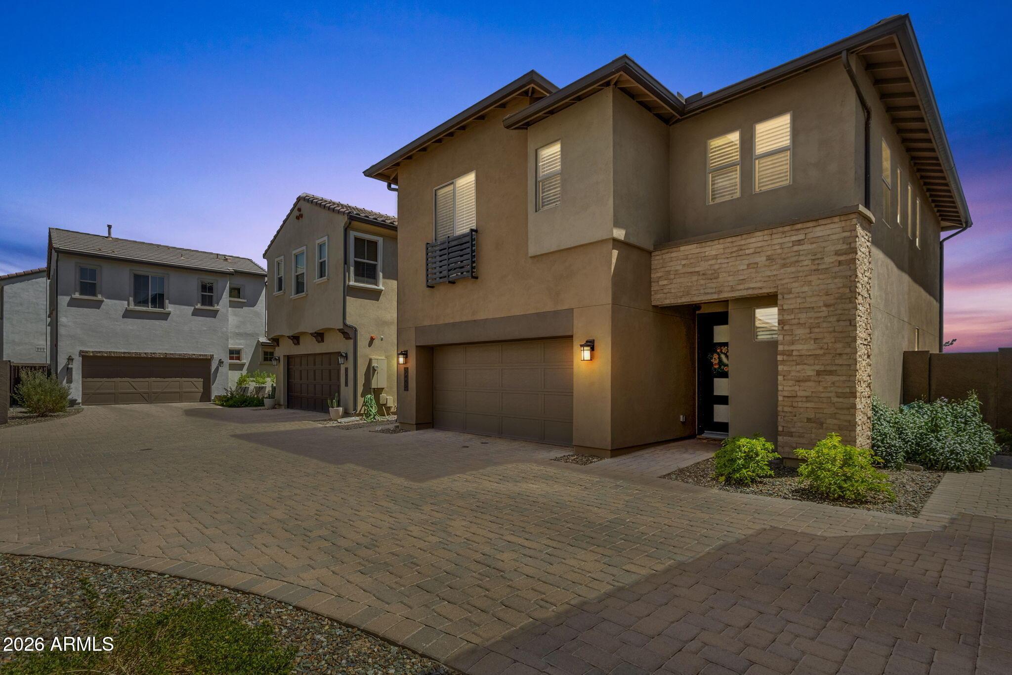 W Gloria Ln, Phoenix, AZ 85085