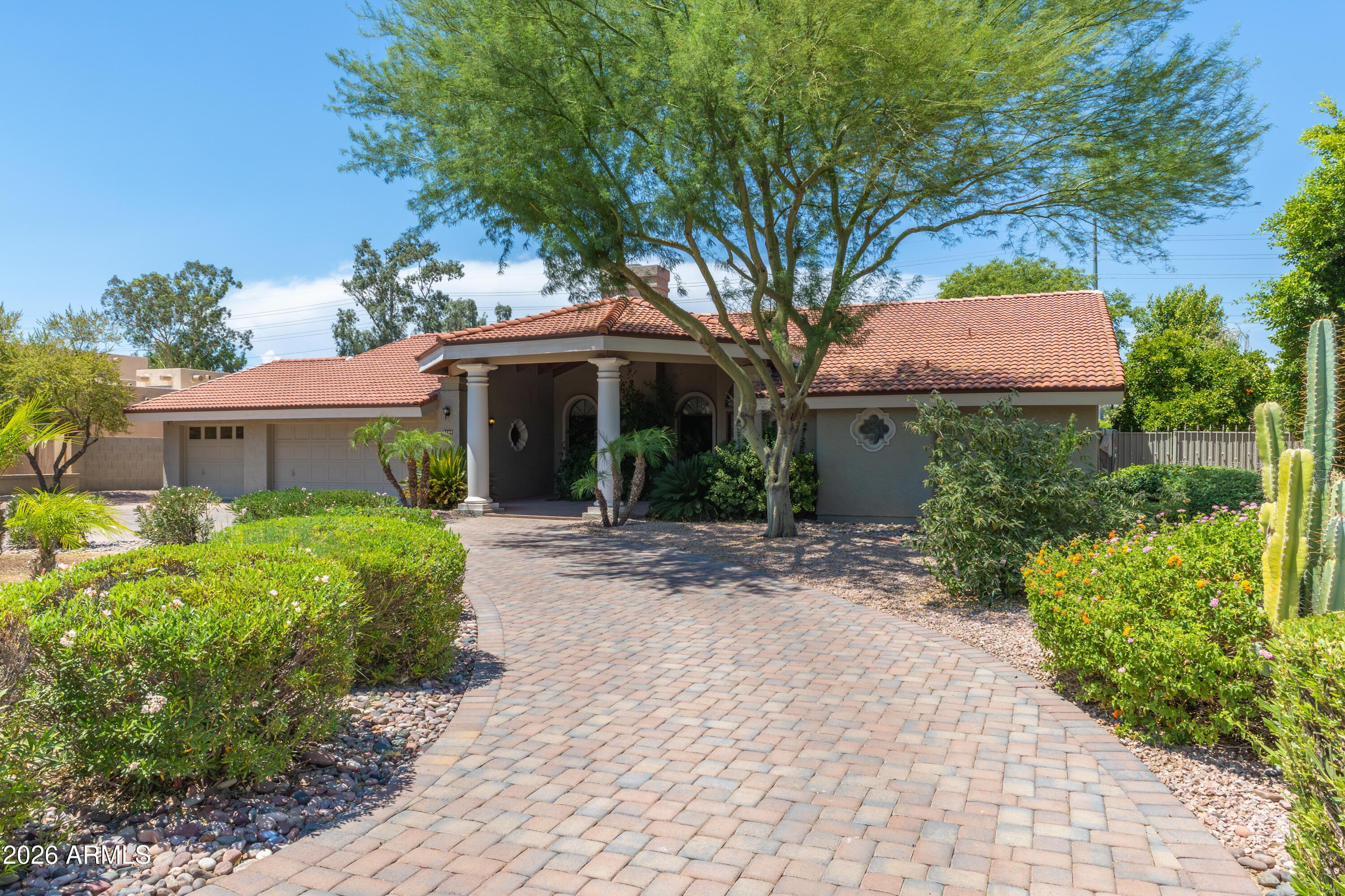 E Appaloosa Trl, Scottsdale, AZ 85258