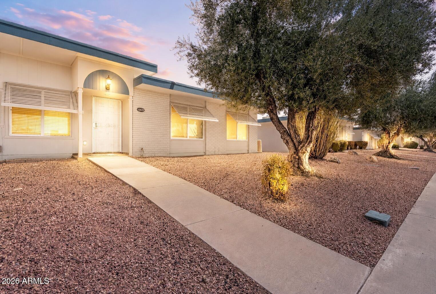 N Del Webb Blvd, Sun City, AZ 85351