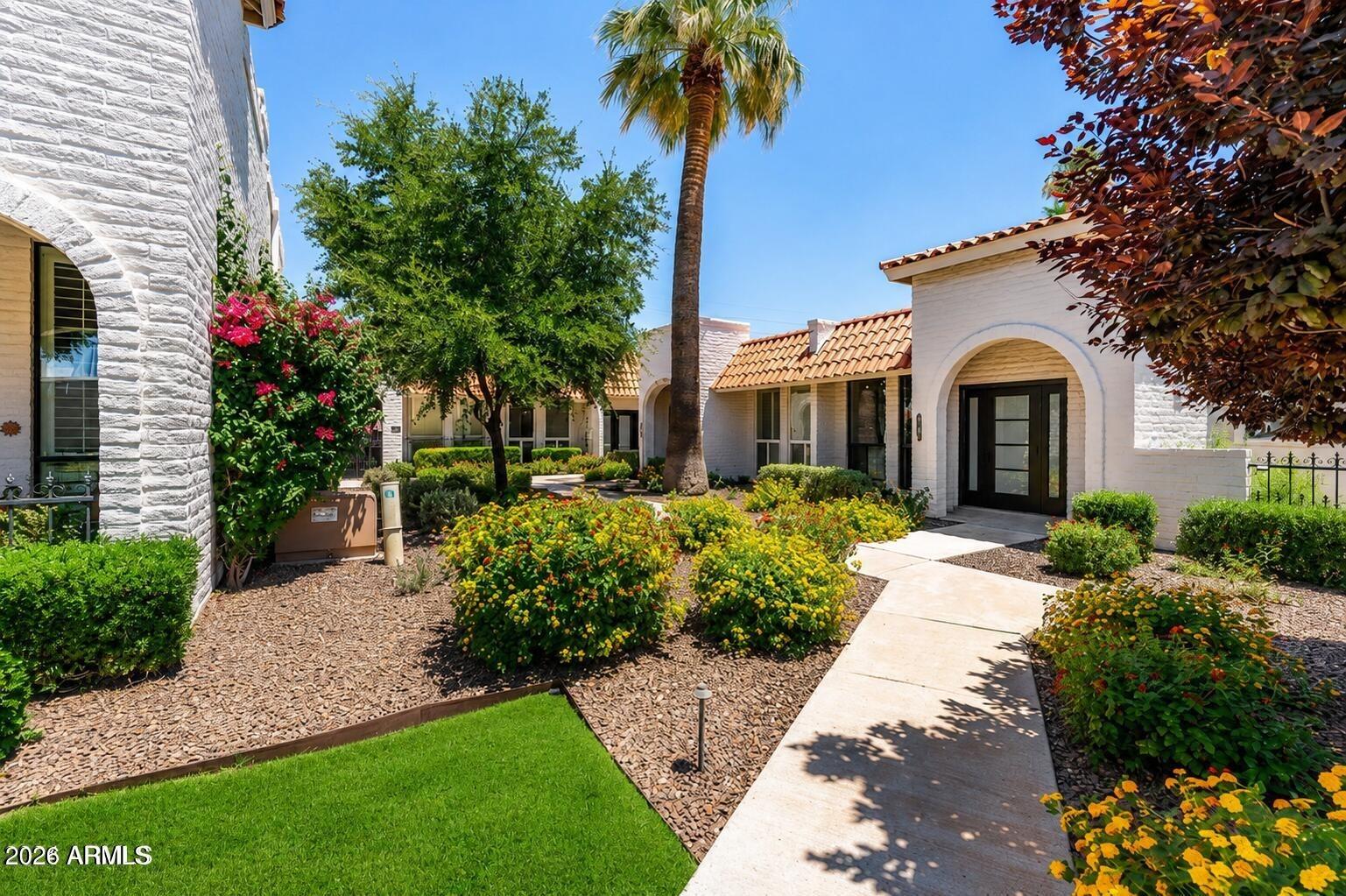 E Mcdonald Dr, Paradise Valley, AZ 85253