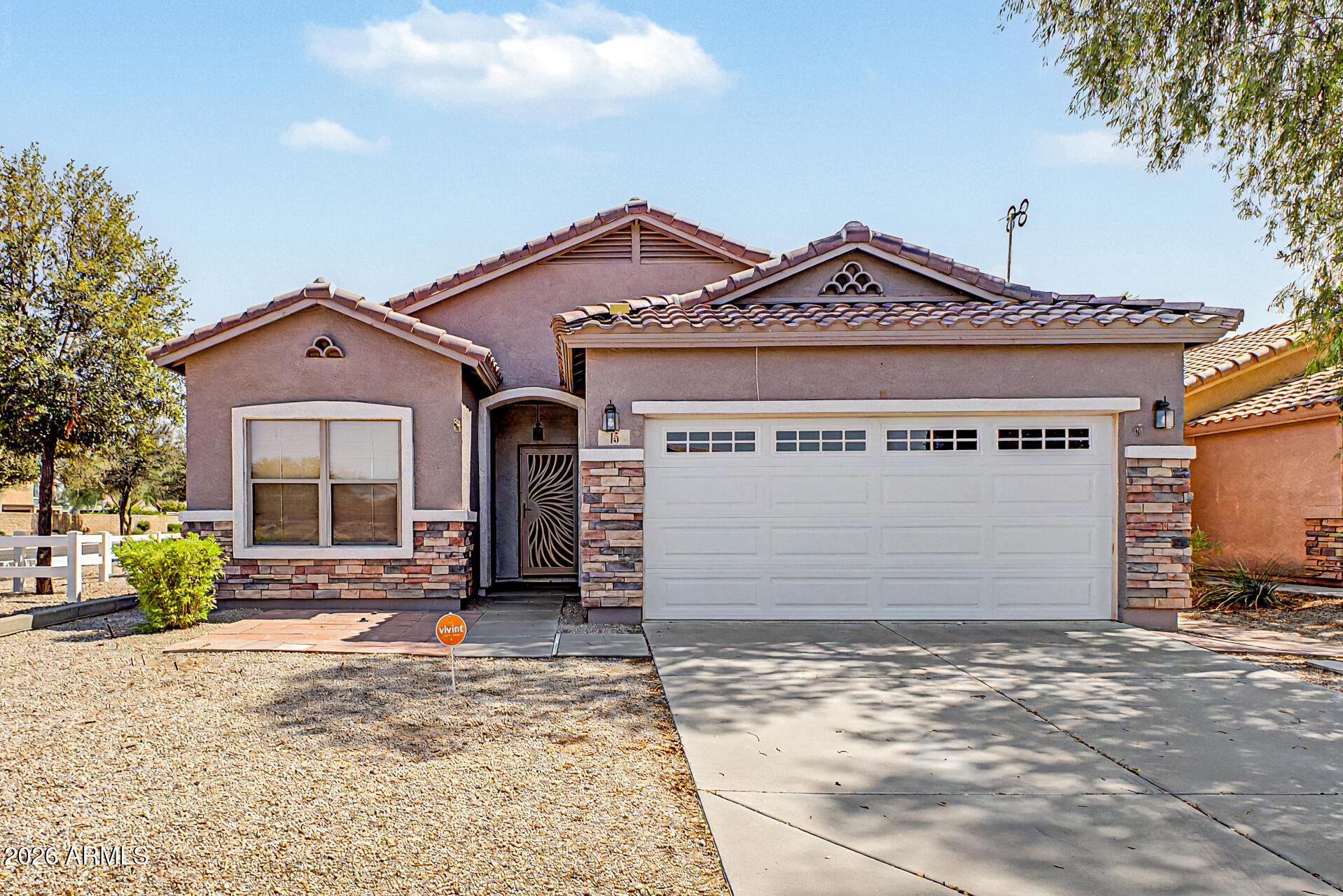 W Desert Vista Trl, San Tan Valley, AZ 85143