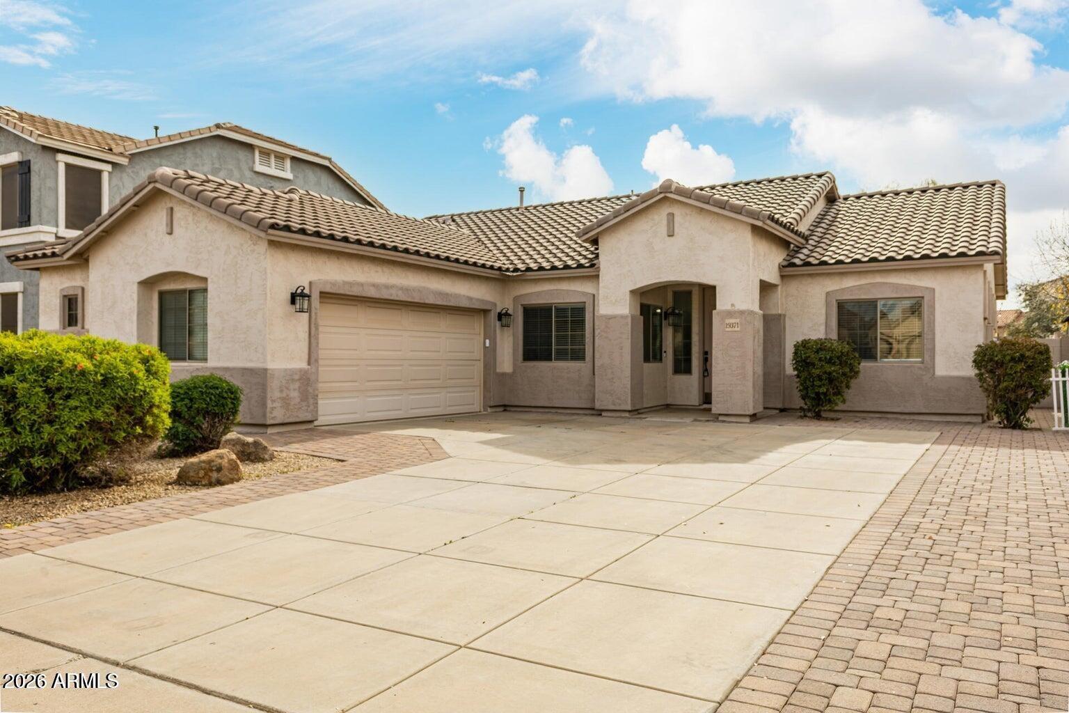 E Carriage Way, Queen Creek, AZ 85142