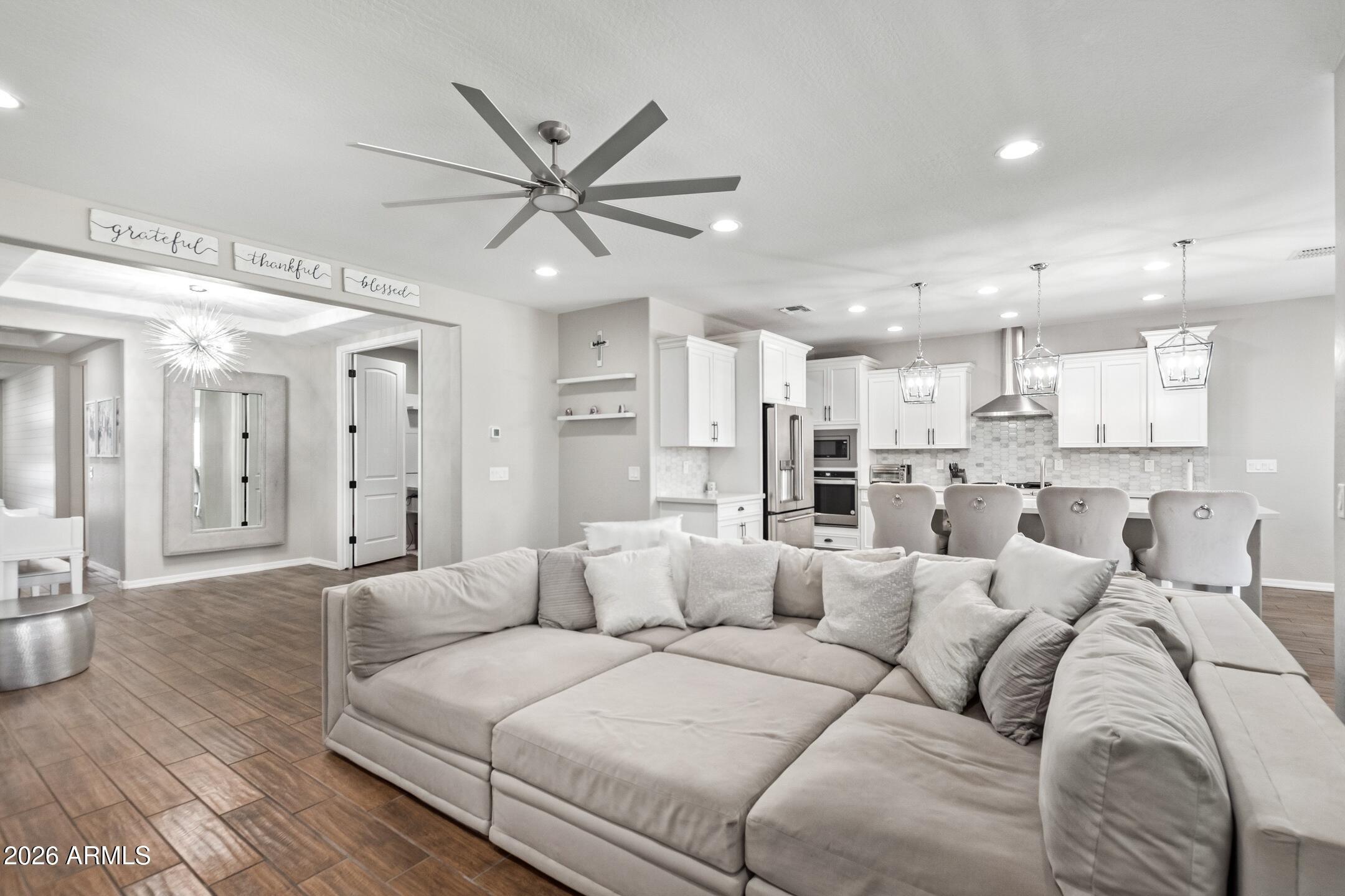 W San Juan Ave, Litchfield Park, AZ 85340
