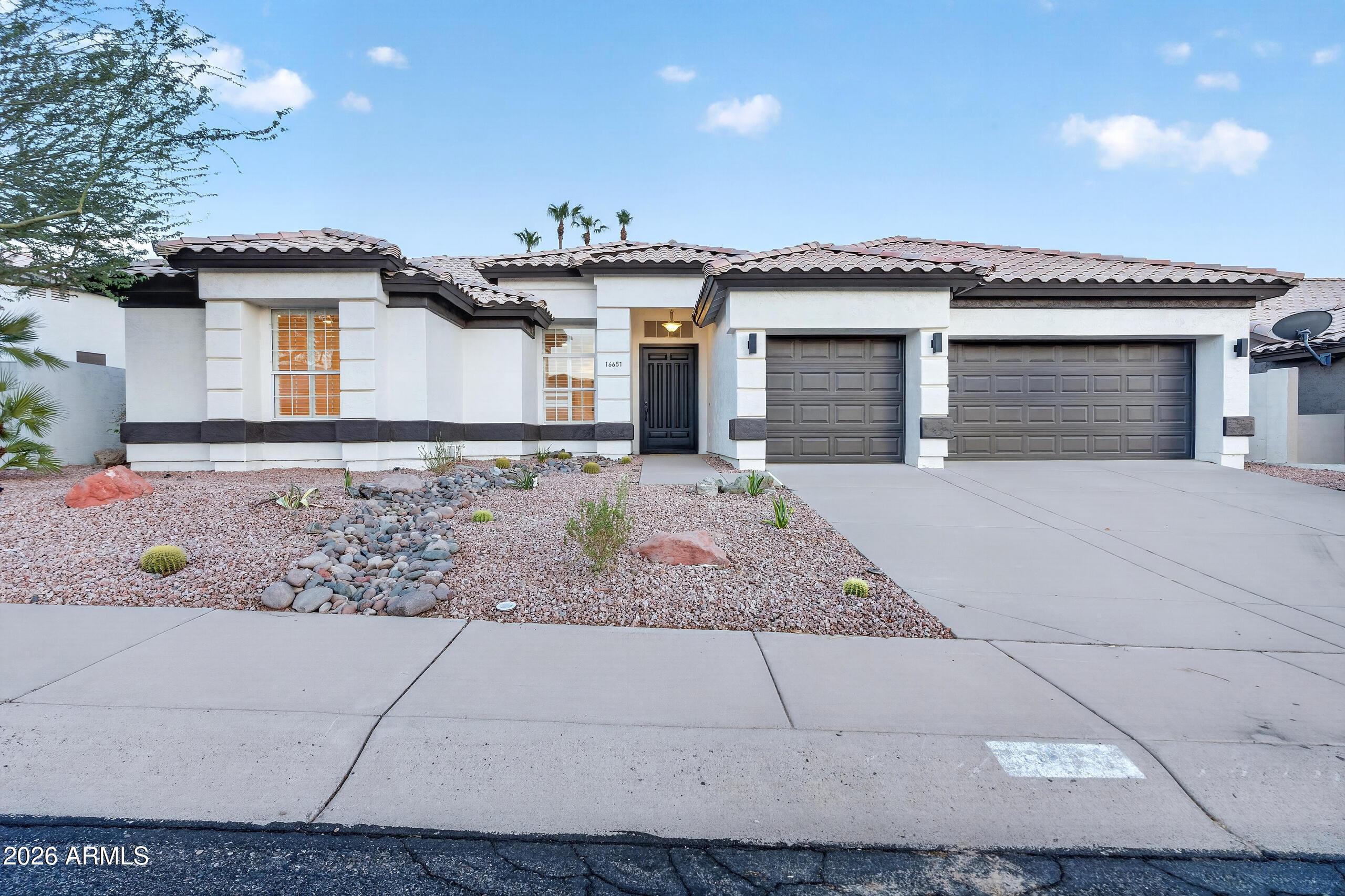 S 18th Way, Phoenix, AZ 85048