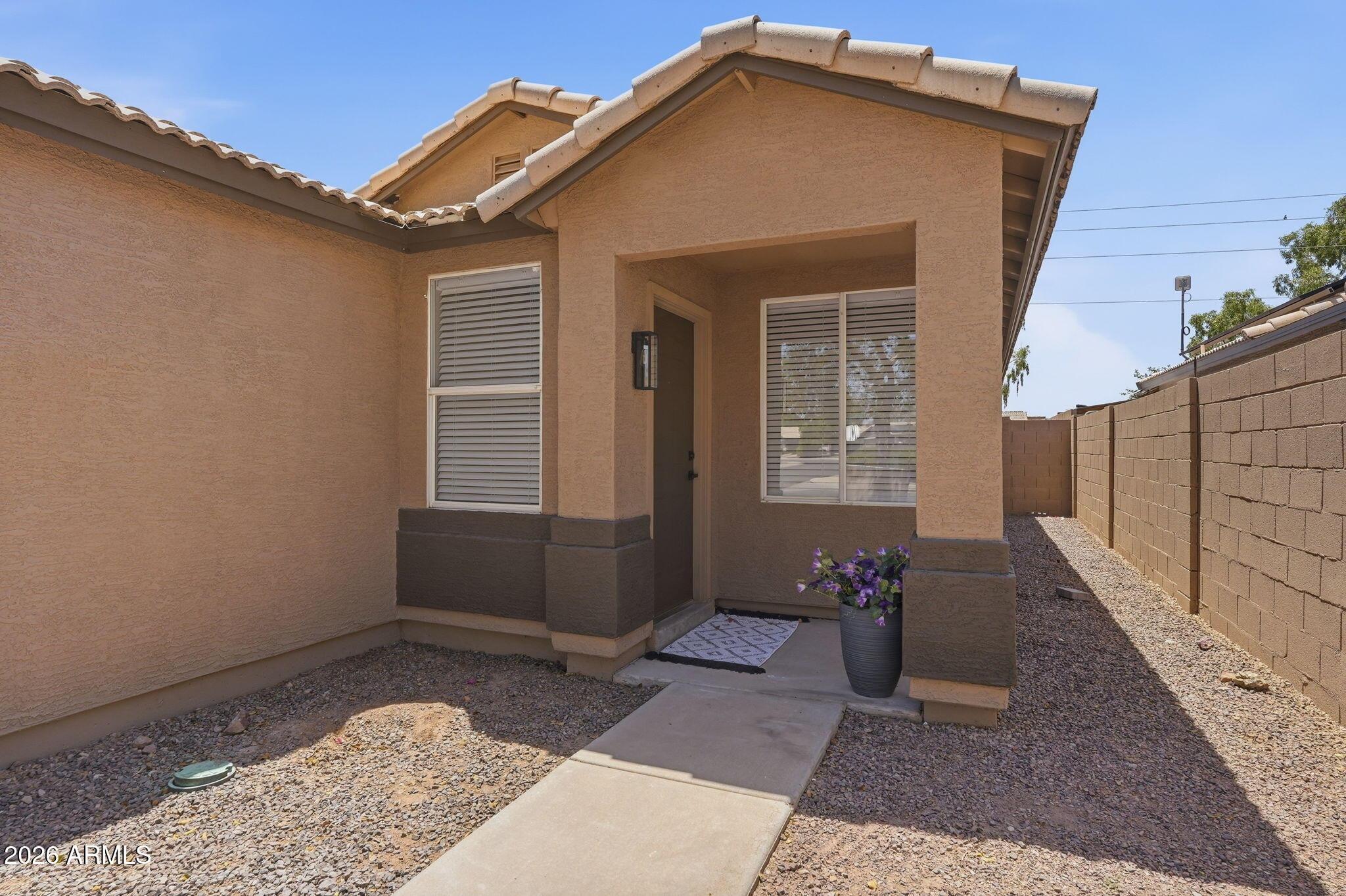 S Lawther Dr, Apache Junction, AZ 85120