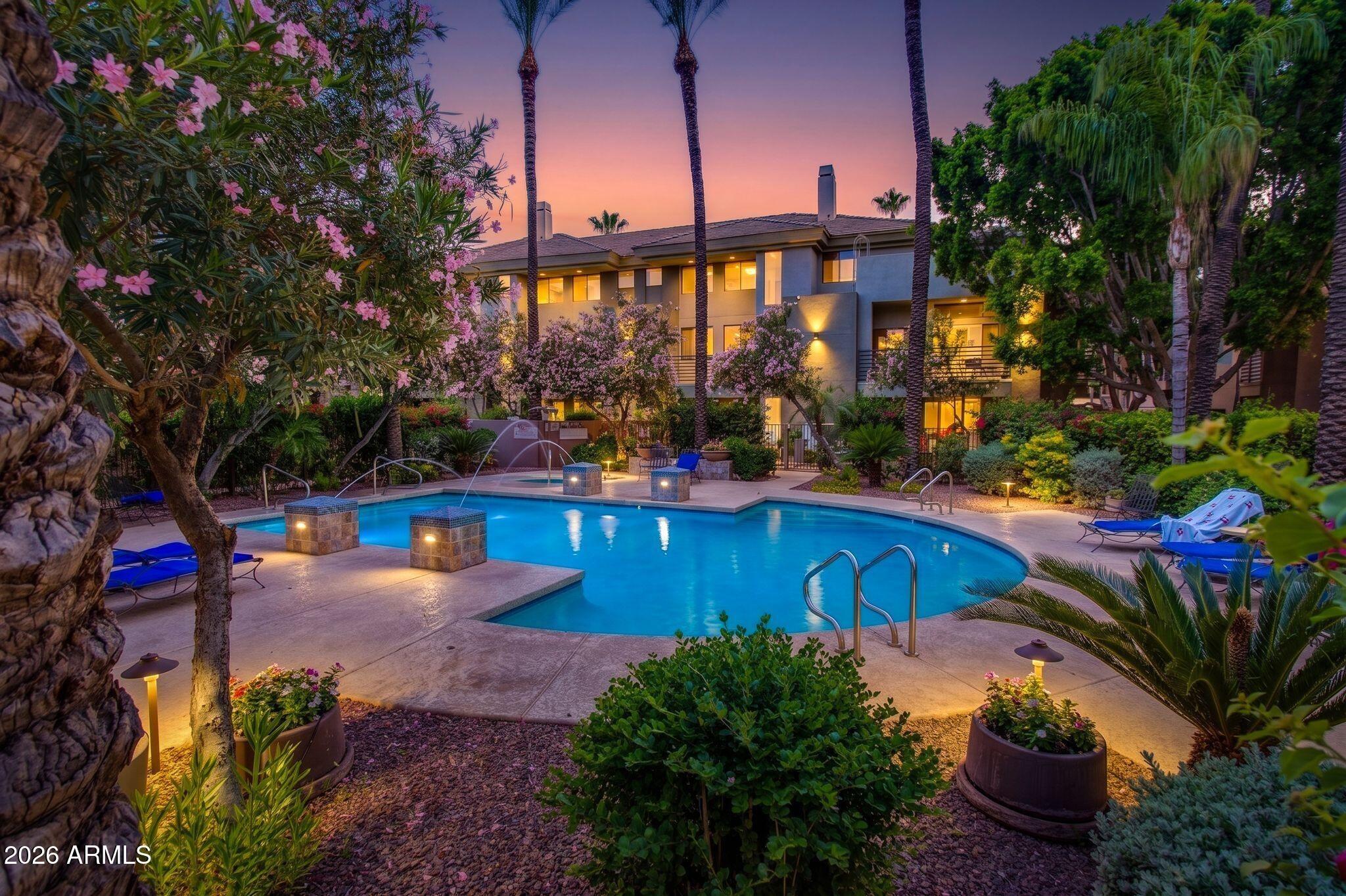 N 21st St, Phoenix, AZ 85016