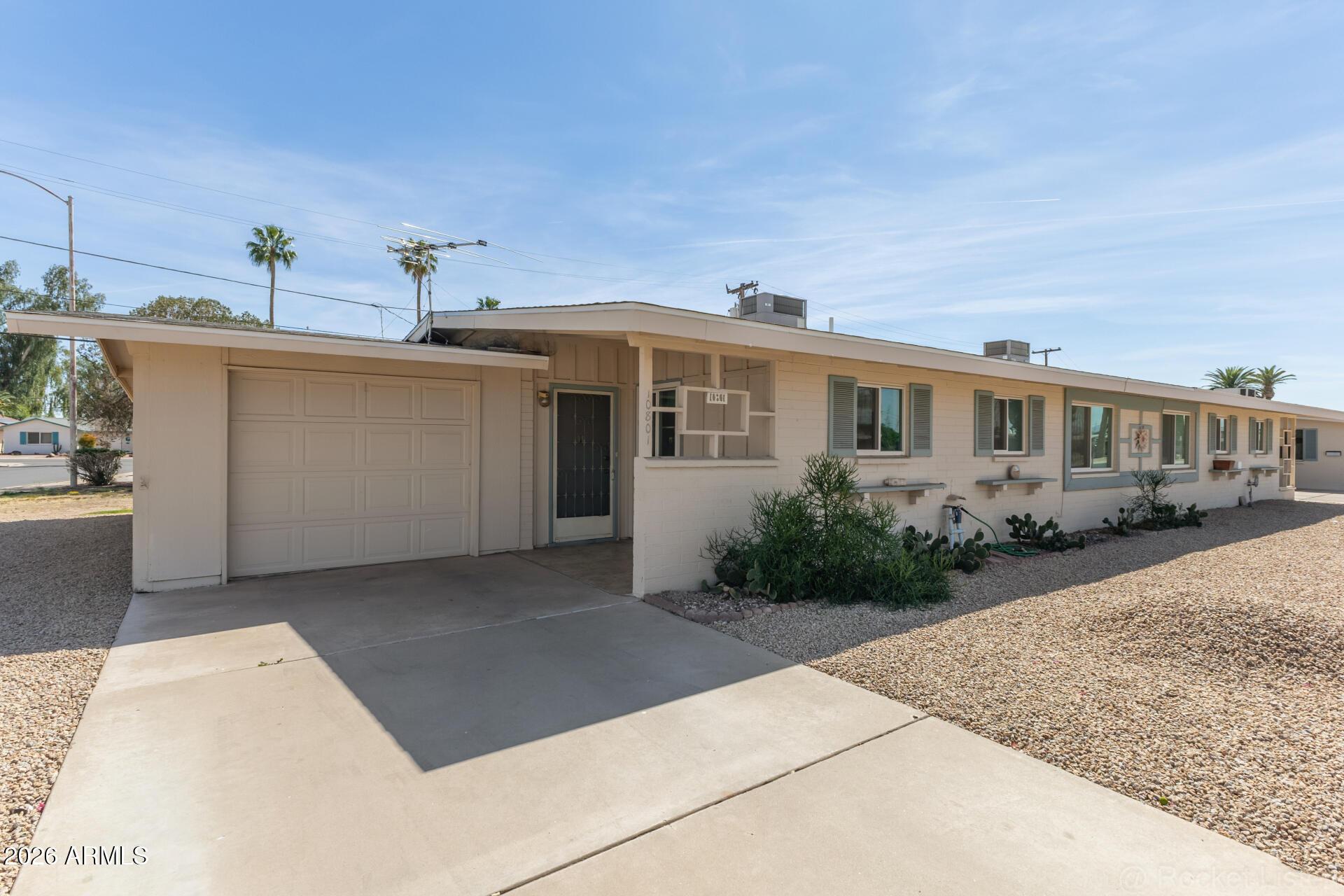 W Windsor Dr, Sun City, AZ 85351
