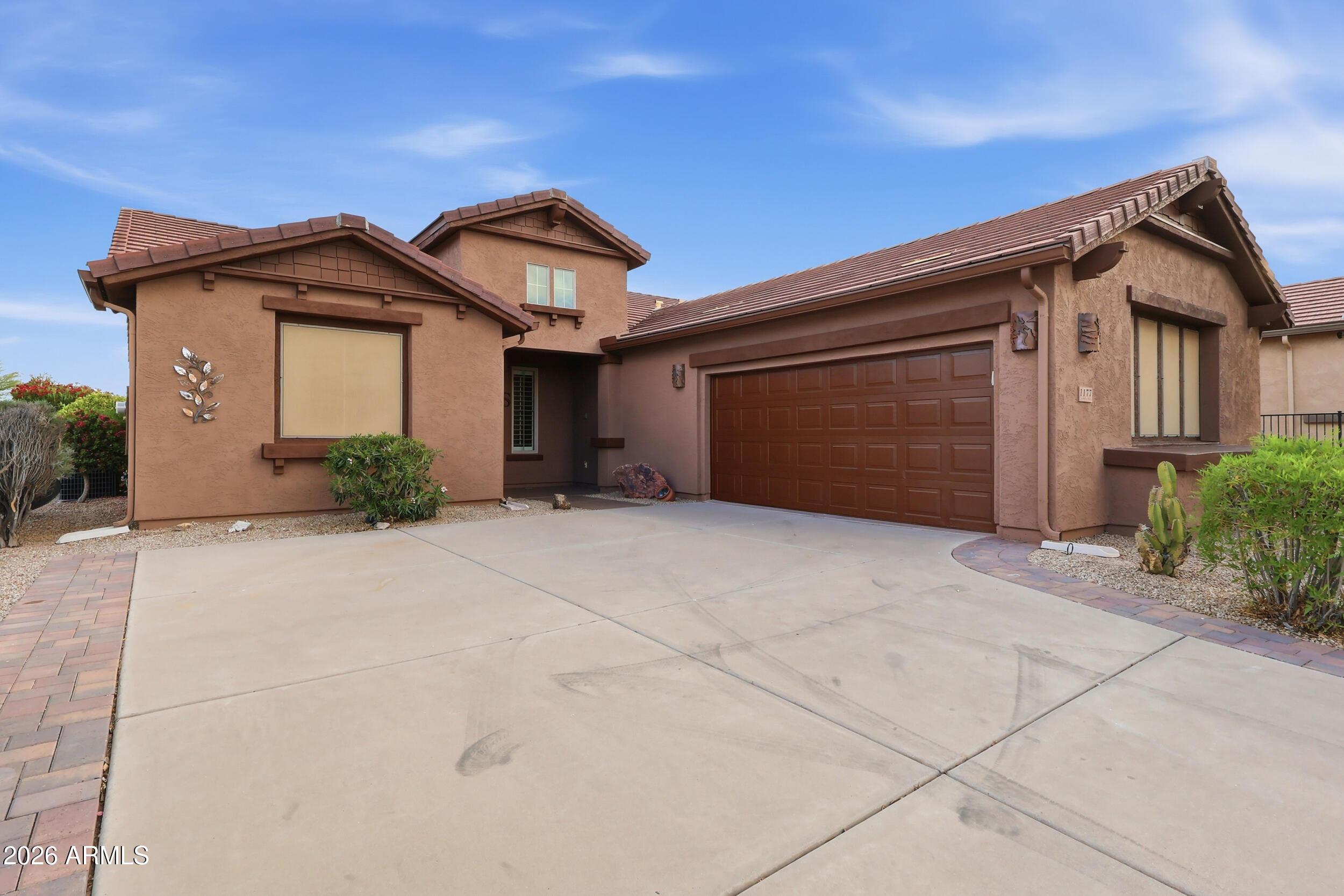 W Rolls Rd, San Tan Valley, AZ 85143