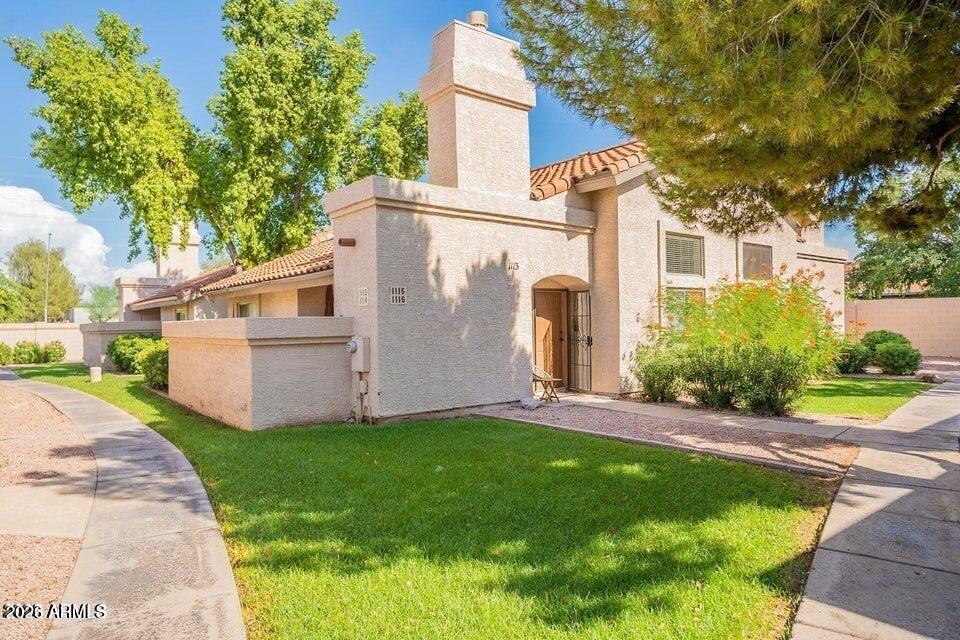 W Lemon Tree Pl, Chandler, AZ 85224