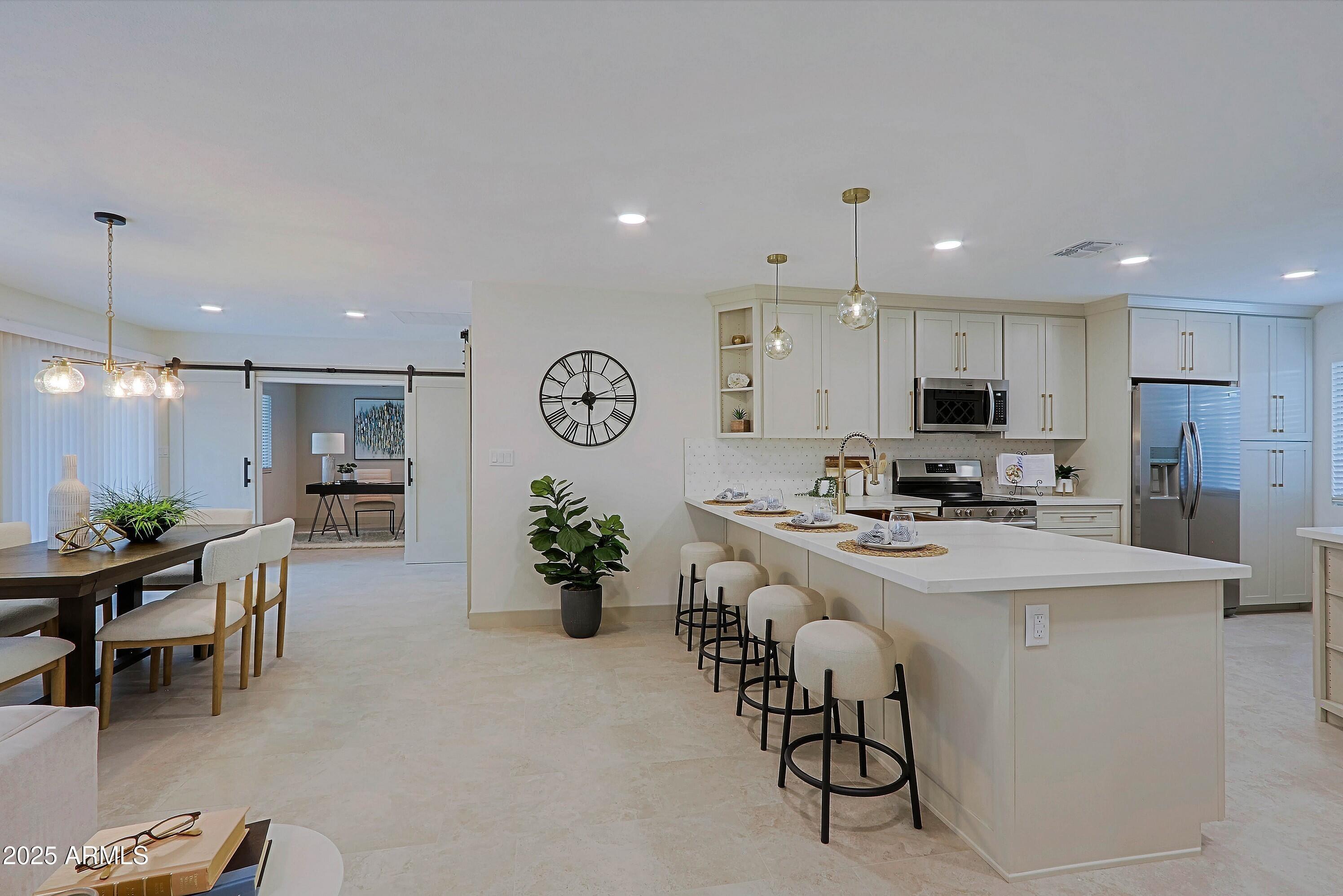 Elmdale St, Saint Clair Shores, MI 48081
