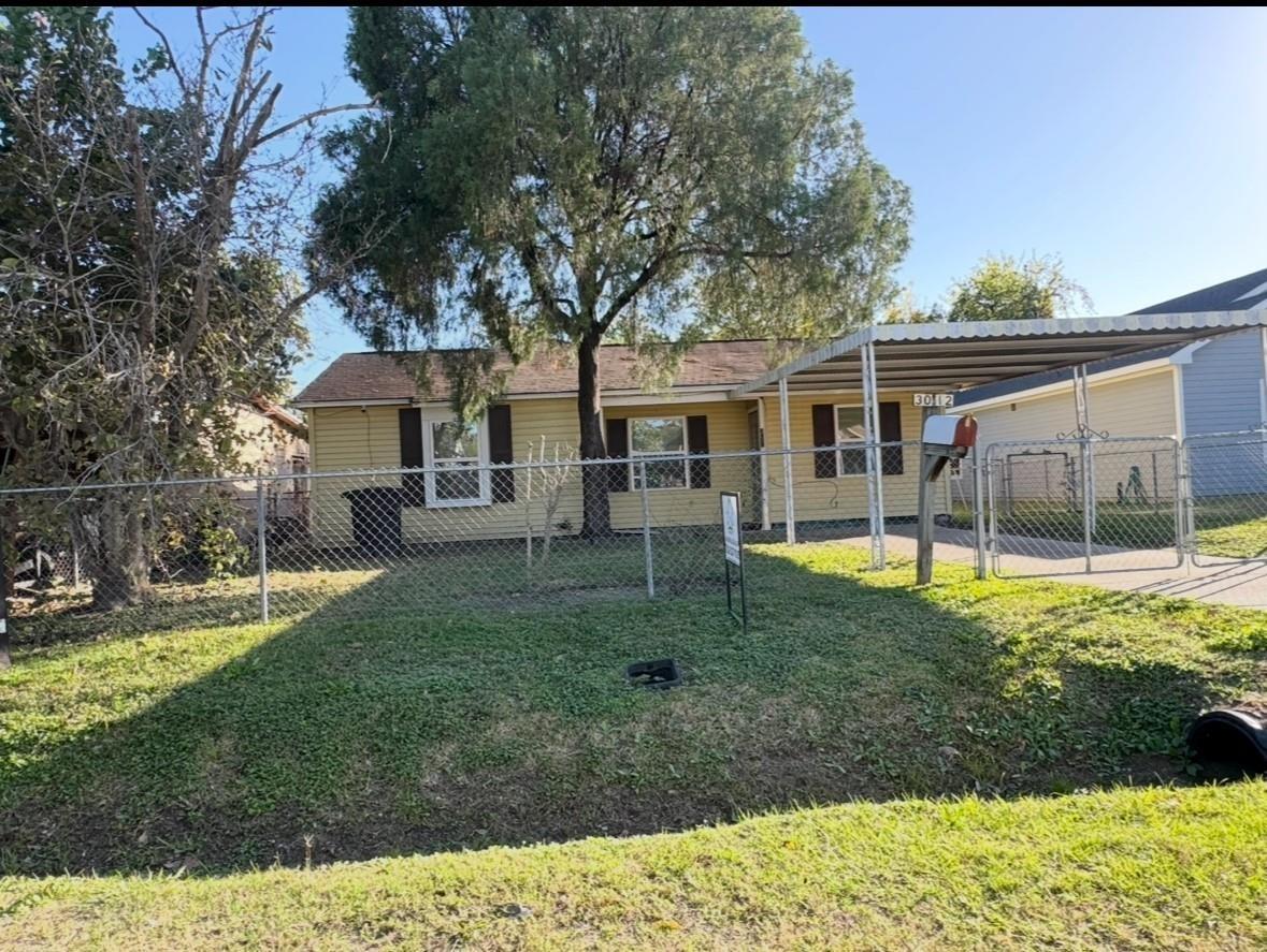 Melbourne St, Houston, TX 77026