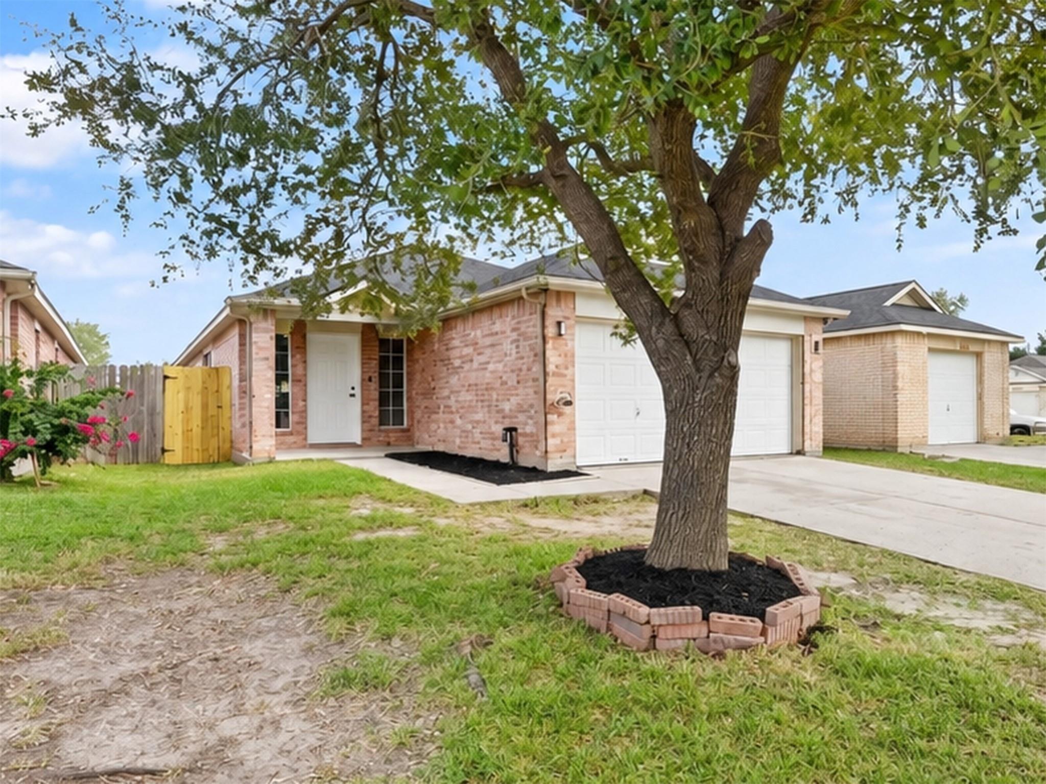 Reynolds Park Dr, Katy, TX 77449