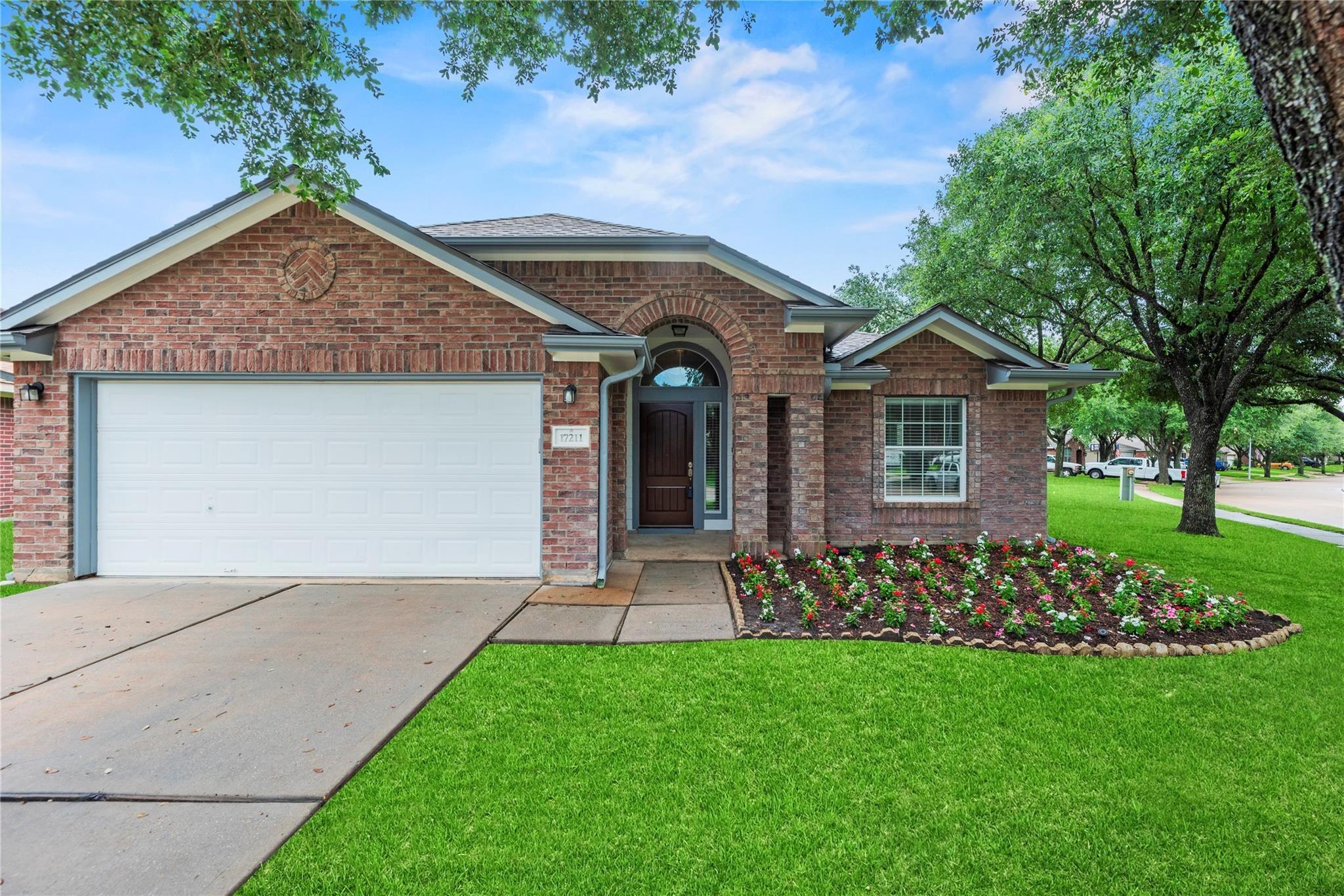 Timber Cliff Ct, Cypress, TX 77429