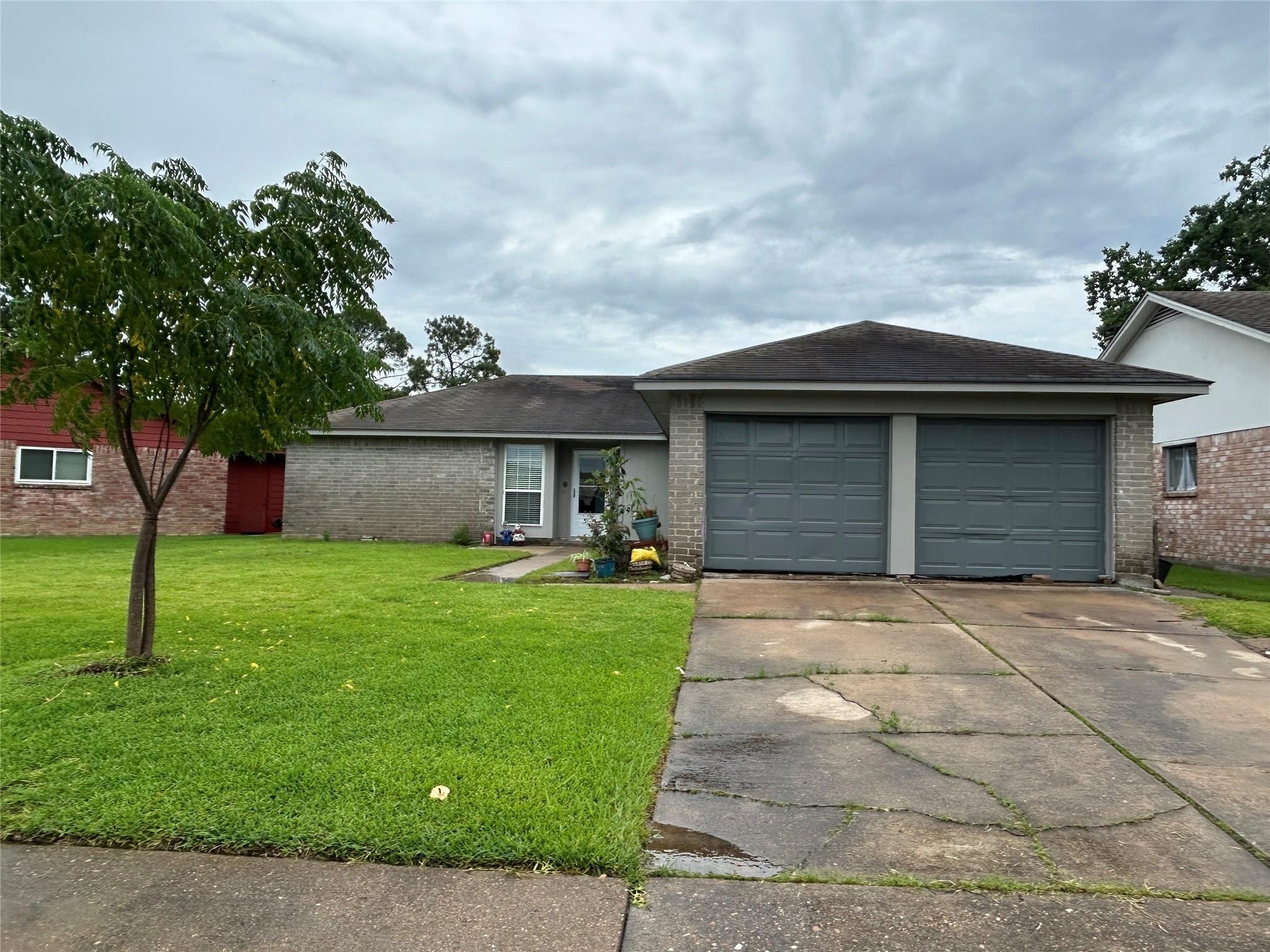 Heritage Bay Dr, Webster, TX 77598