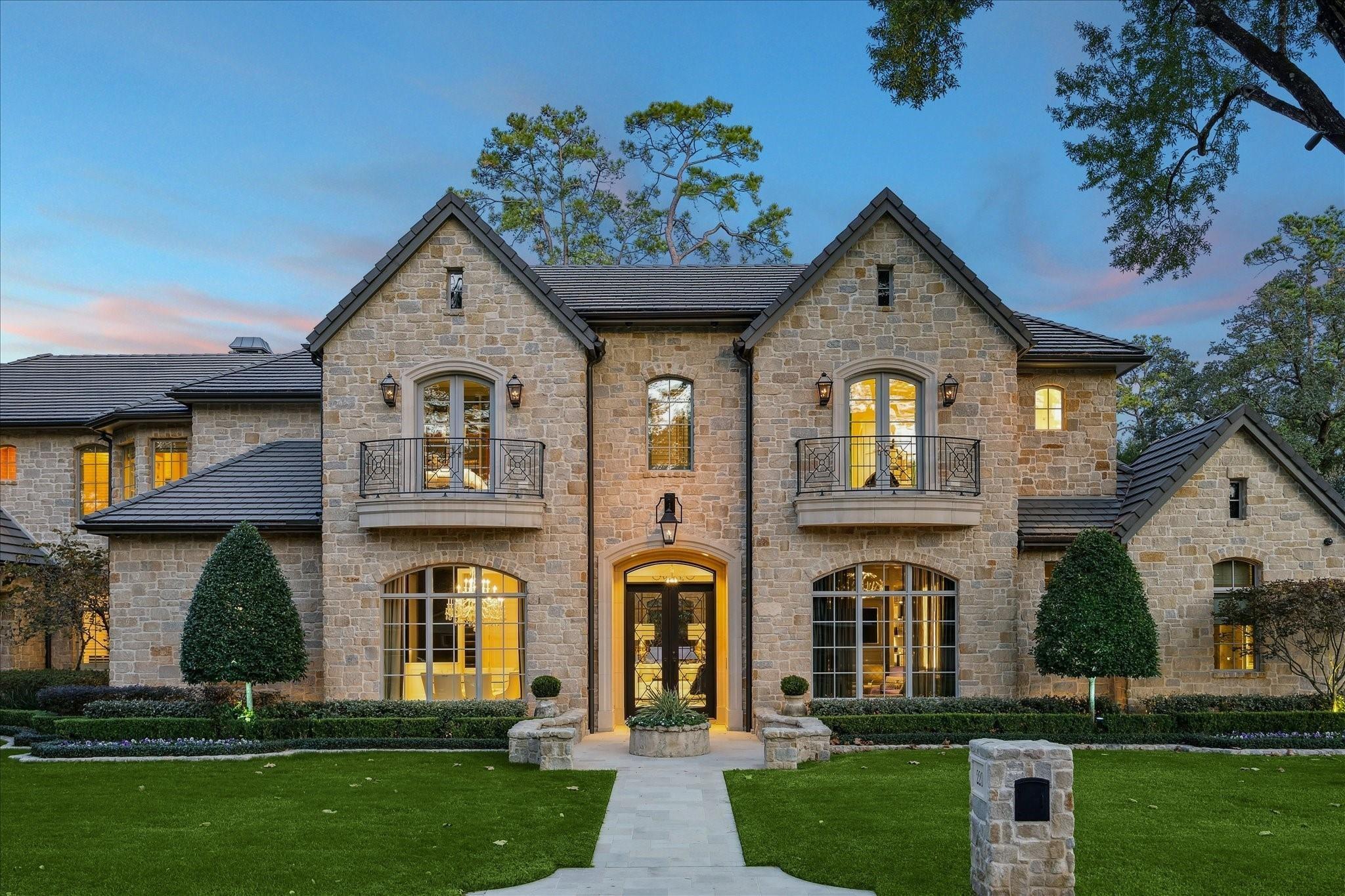 Merrie Way Ln, Houston, TX 77024