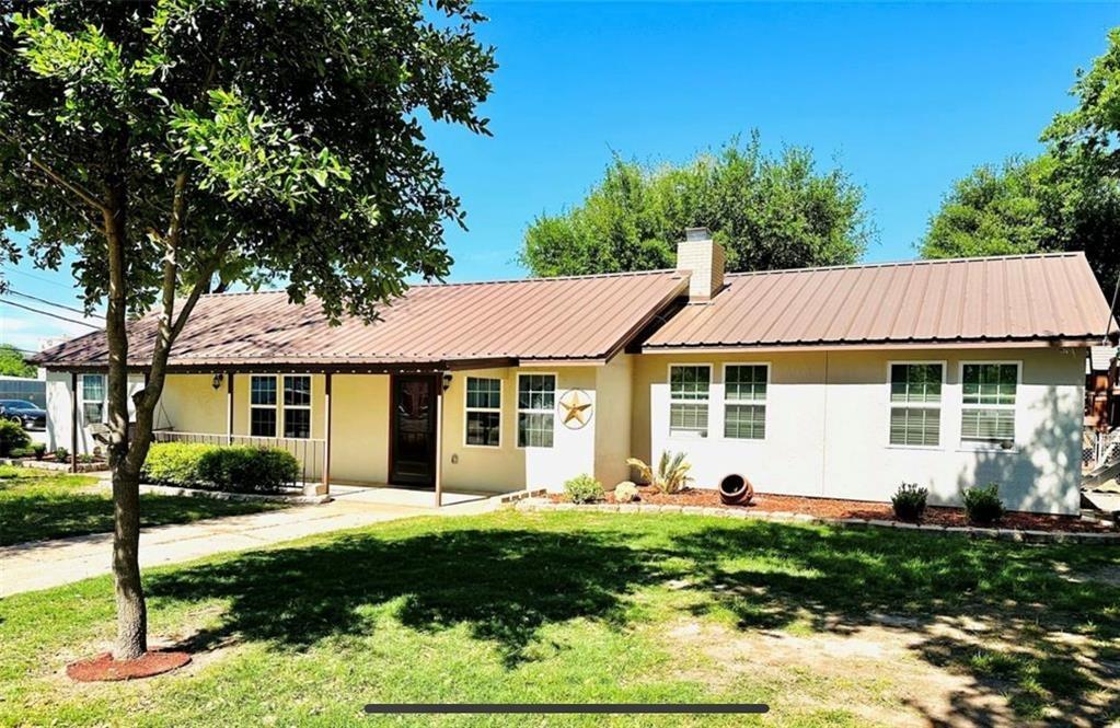 Byrne St, Smithville, TX 78957