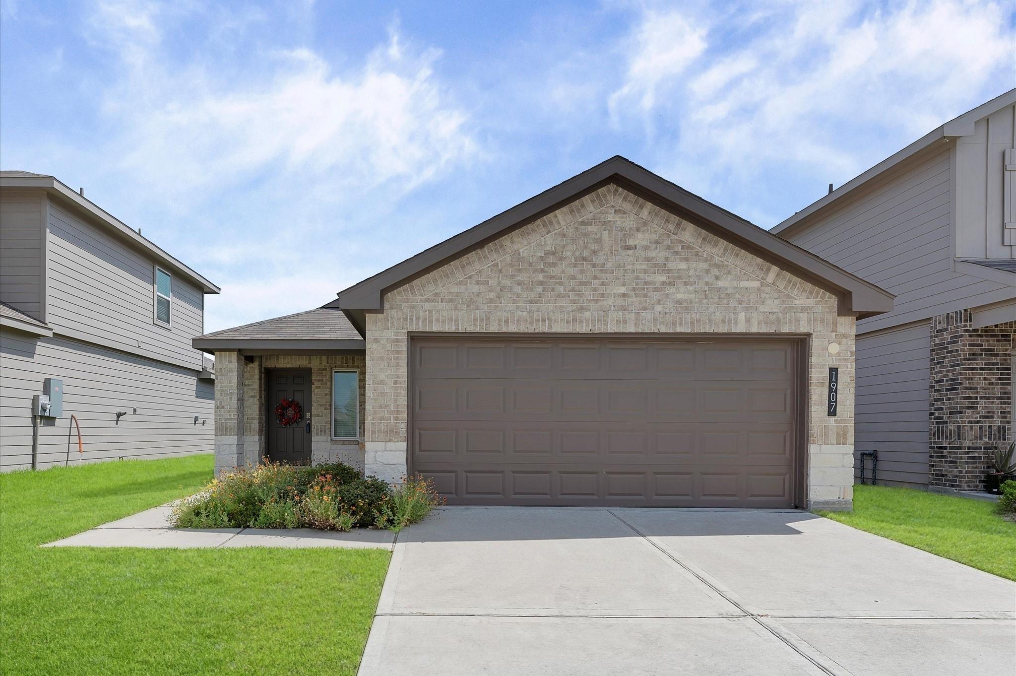 Sable Hollow Dr, Houston, TX 77067