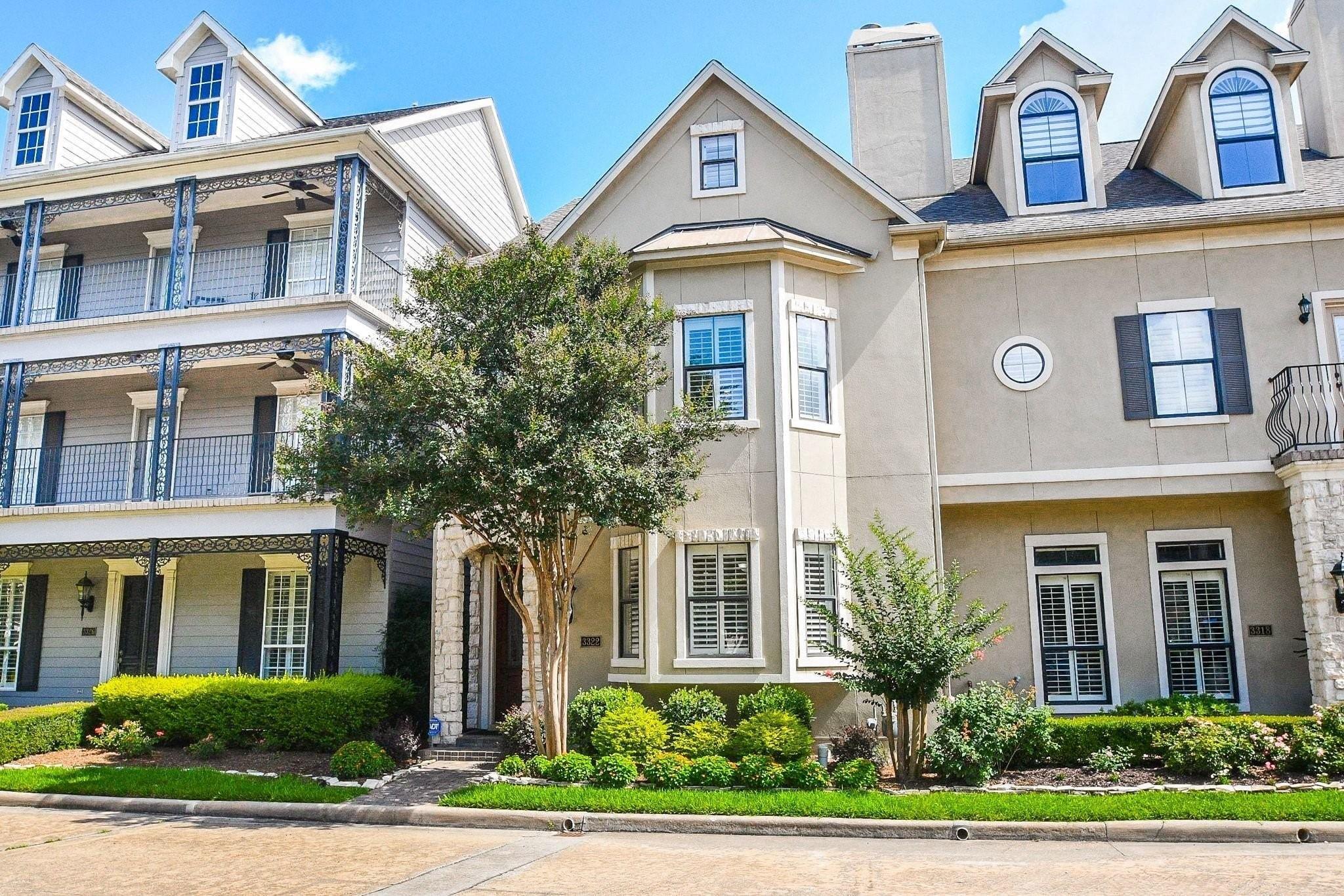 Crosspark Pl, Houston, TX 77007