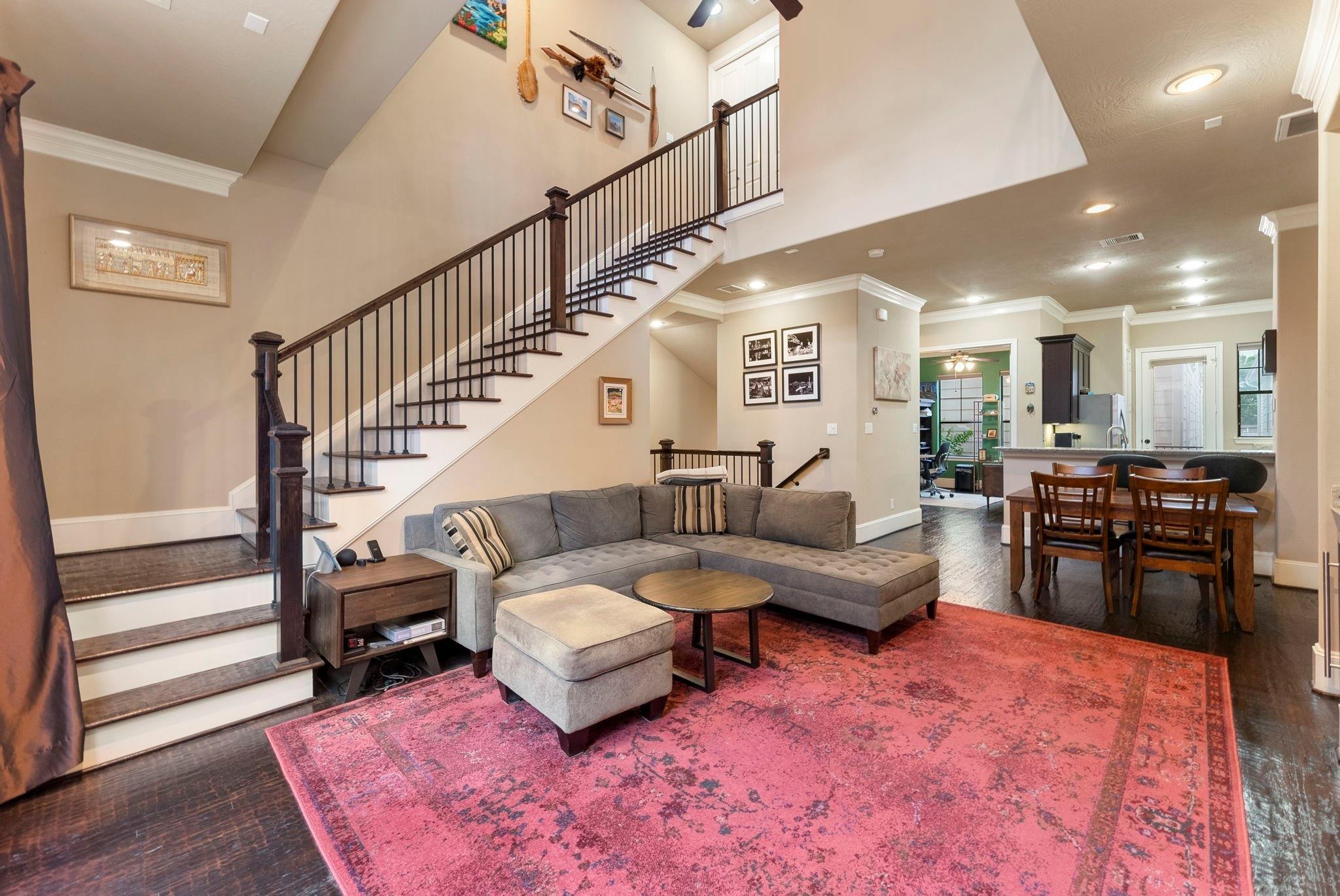 W 22nd St, Houston, TX 77008