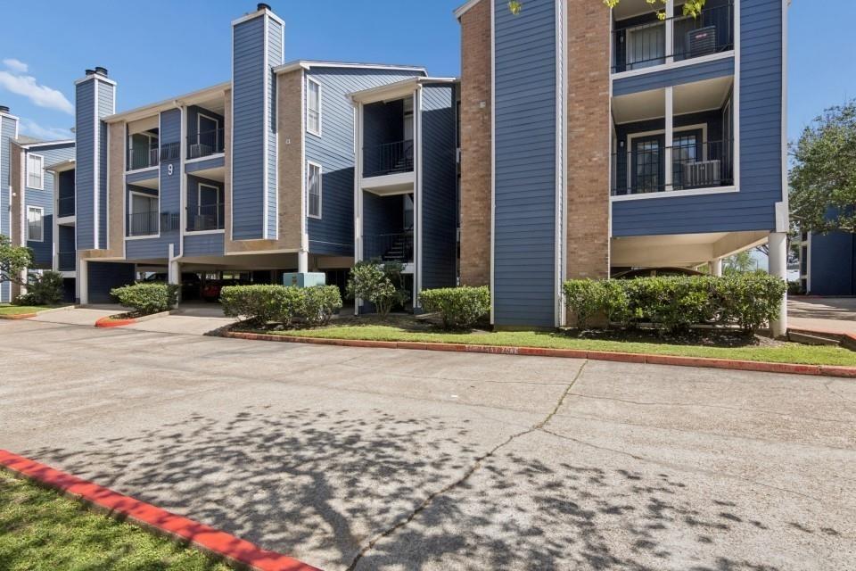 Egret Bay Blvd, Houston, TX 77058