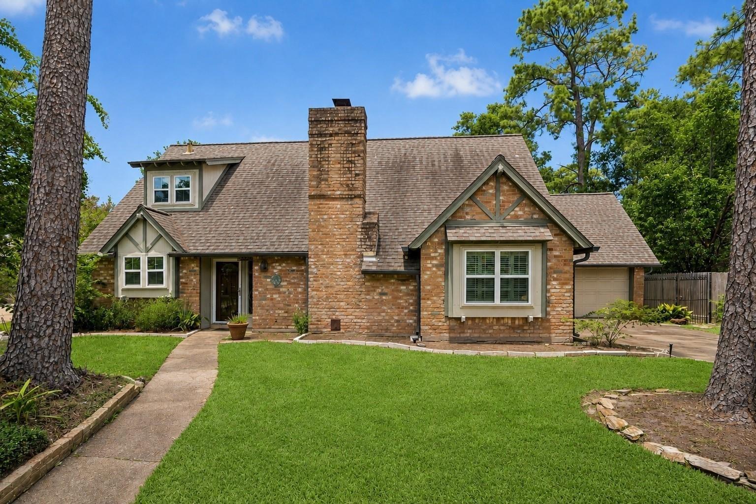 Bough Ct, Houston, TX 77092