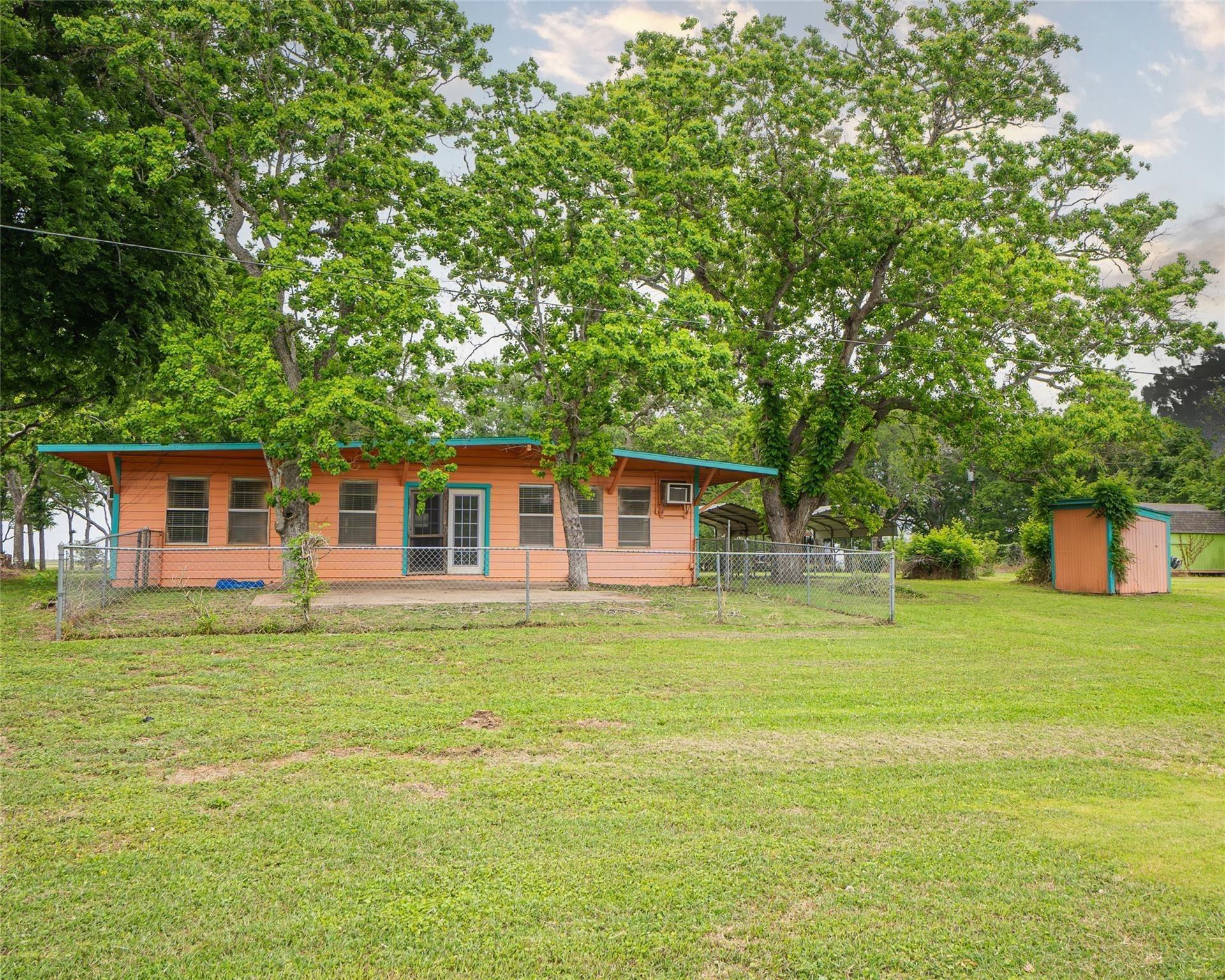 County Road 296, Bay City, TX 77414
