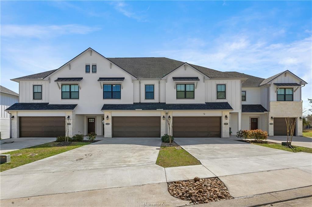 Jax Dr, College Station, TX 77845