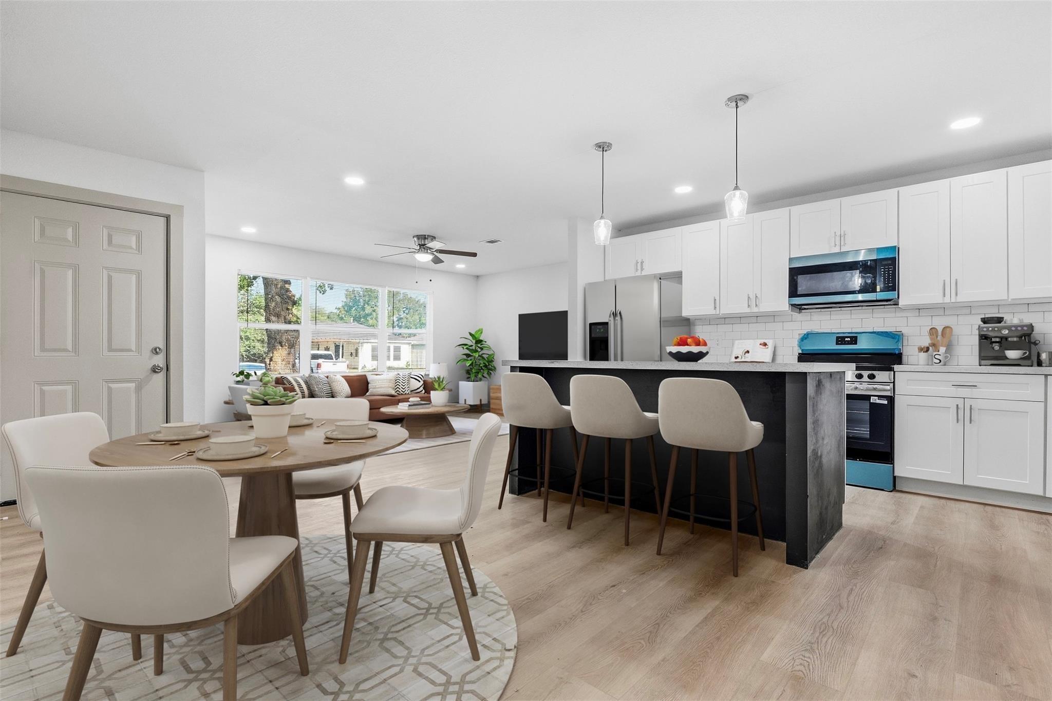 Pecan Dr, Pasadena, TX 77502