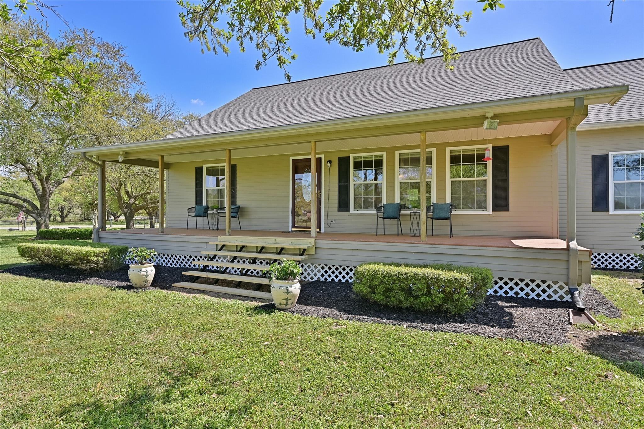 Wolfe Ln, Manvel, TX 77578