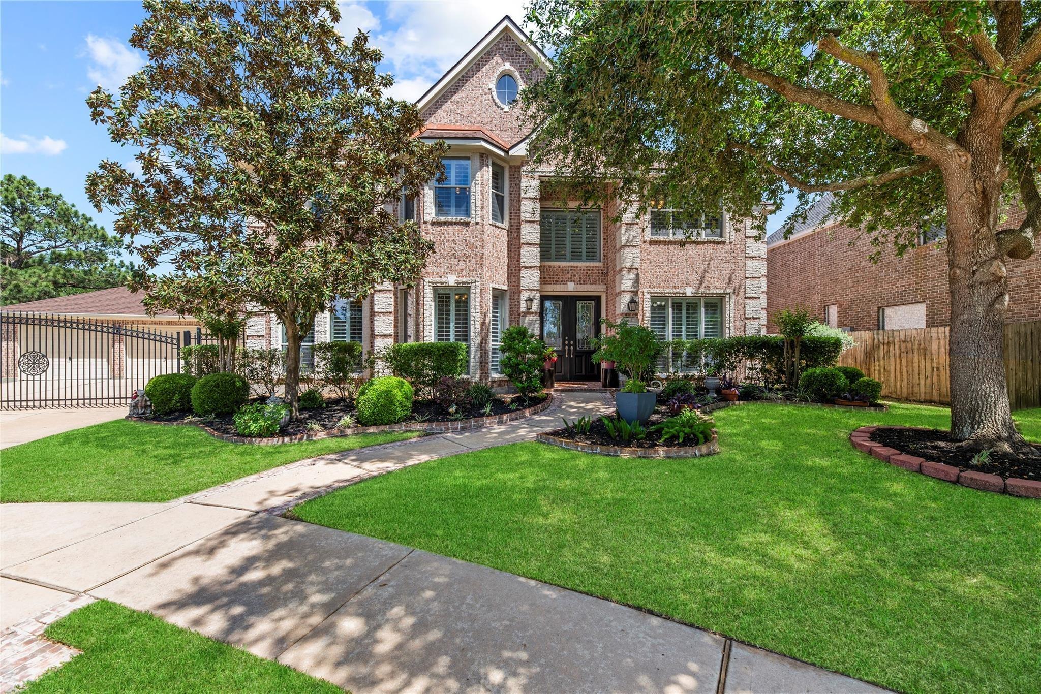 Hollowhaven Ct, Houston, TX 77095